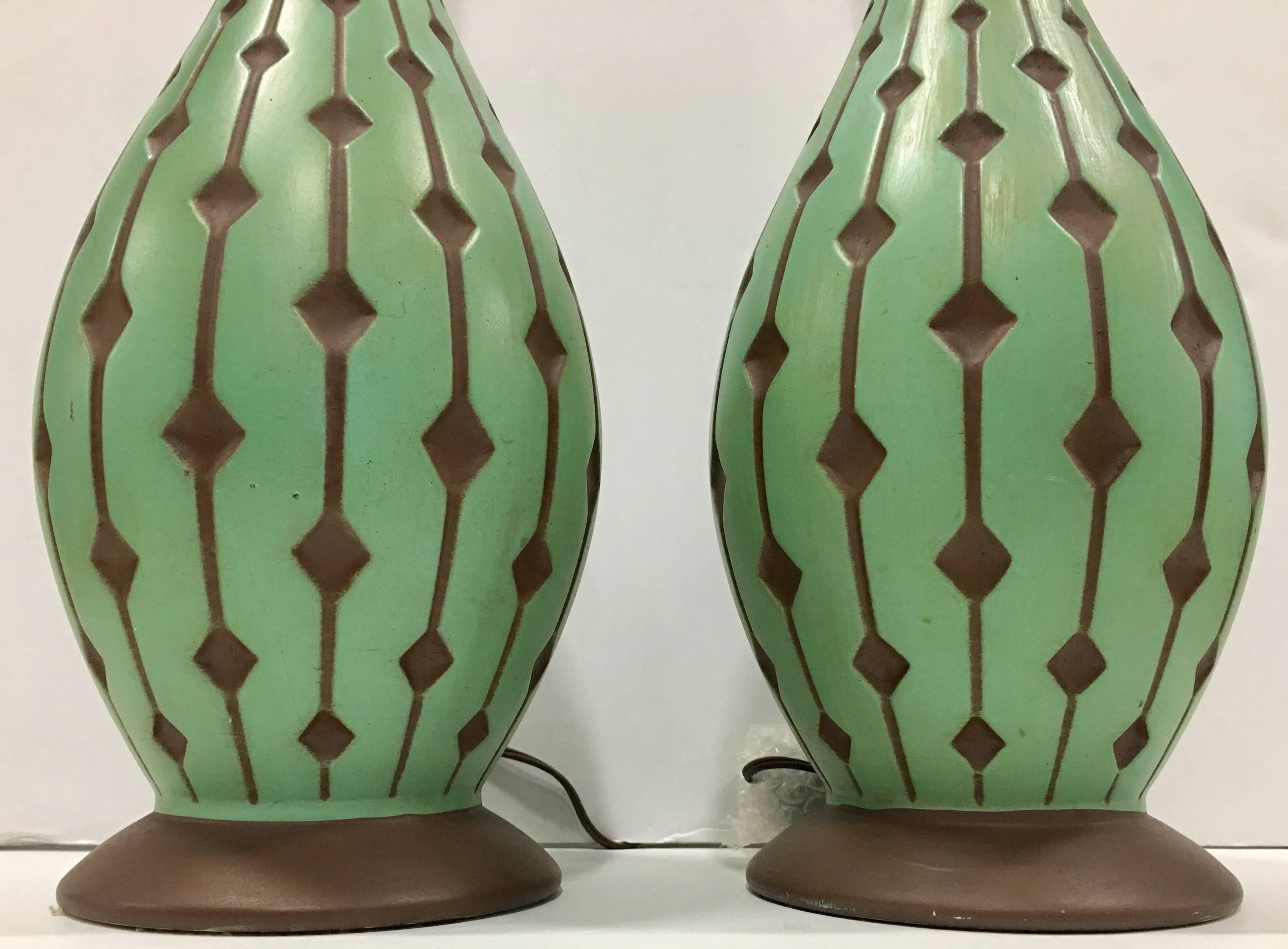 20th Century Mid-Century Modern Ceramic and Walnut Hand Painted Bowling Pin Lamp Pai