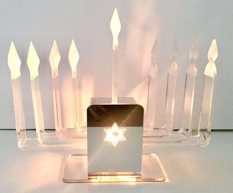 1970'S Lucite and Mirror NineLight Judaica Hanukkah Menorah Table Lamp