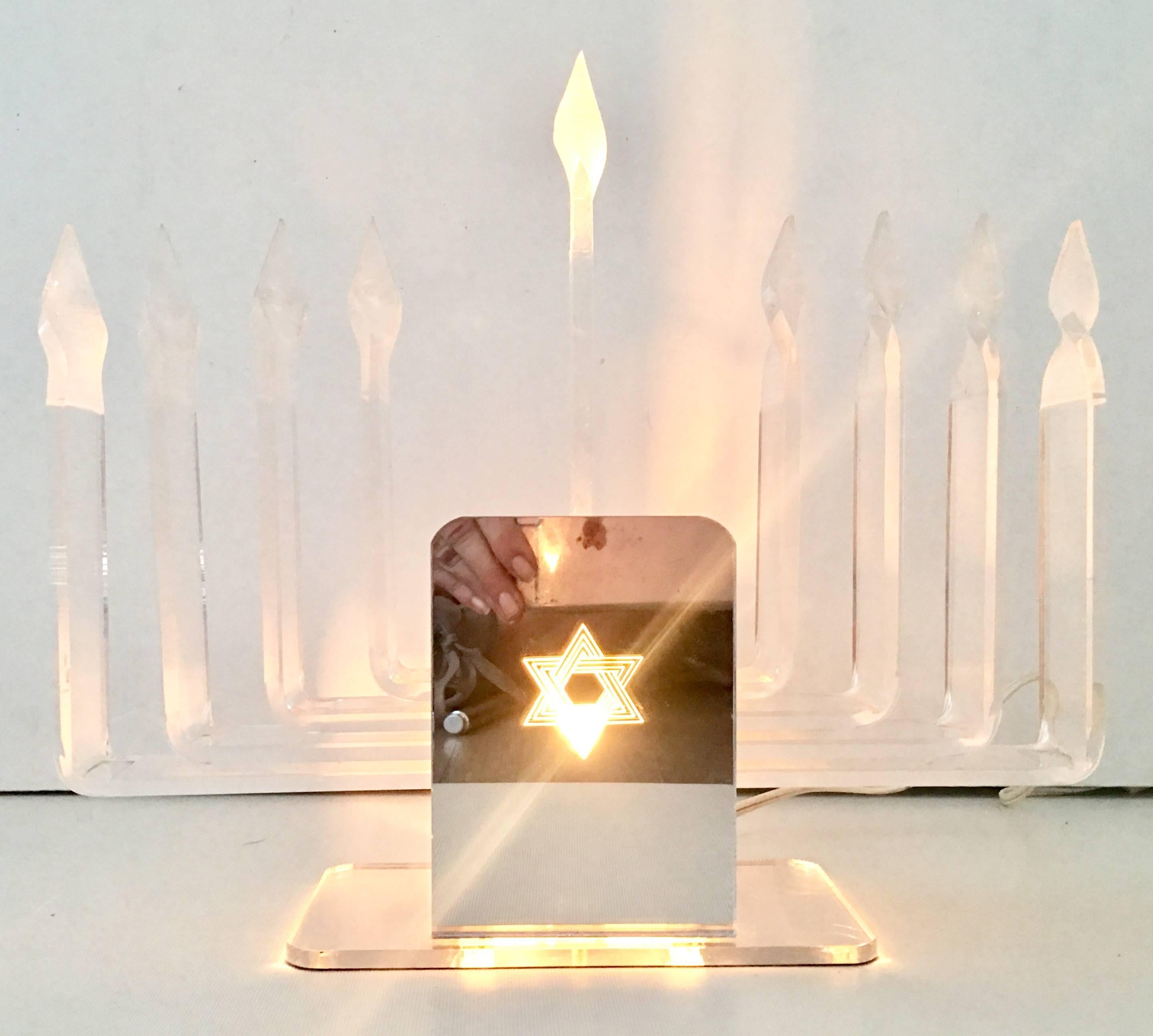 American 1970'S  Lucite & Mirror Nine-Light Judaica Hanukkah Menorah Table Lamp