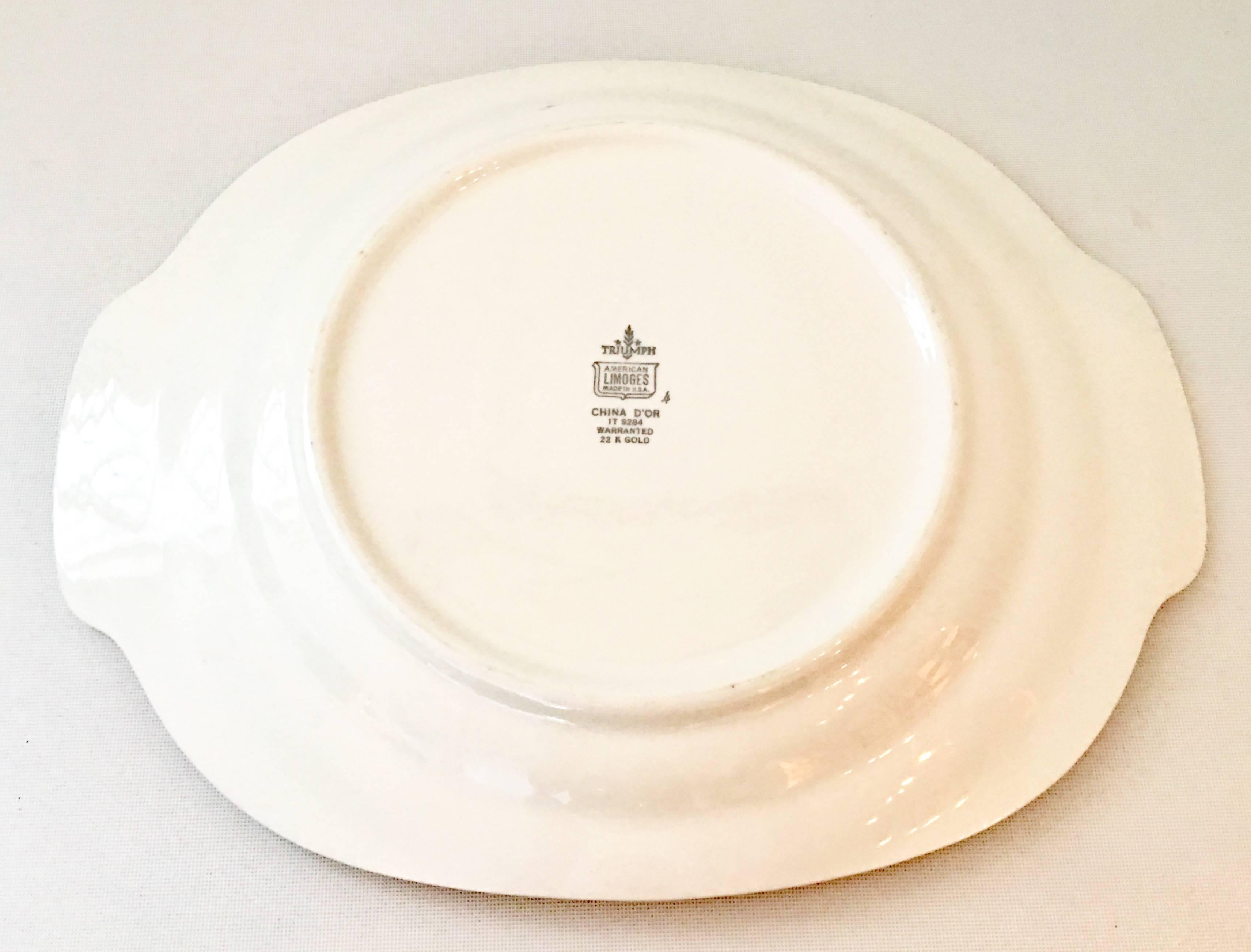 1940'S American Limoges Ceramic and 22-Karat Gold Set Of Three Serving Platters For Sale 3
