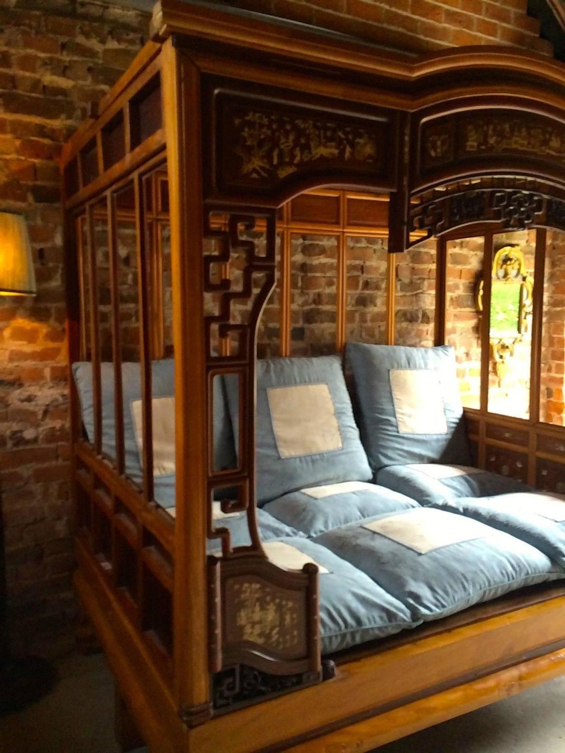 Chinese Opium Bed Daybed Asian Oriental, Mid20th Century at 1stdibs
