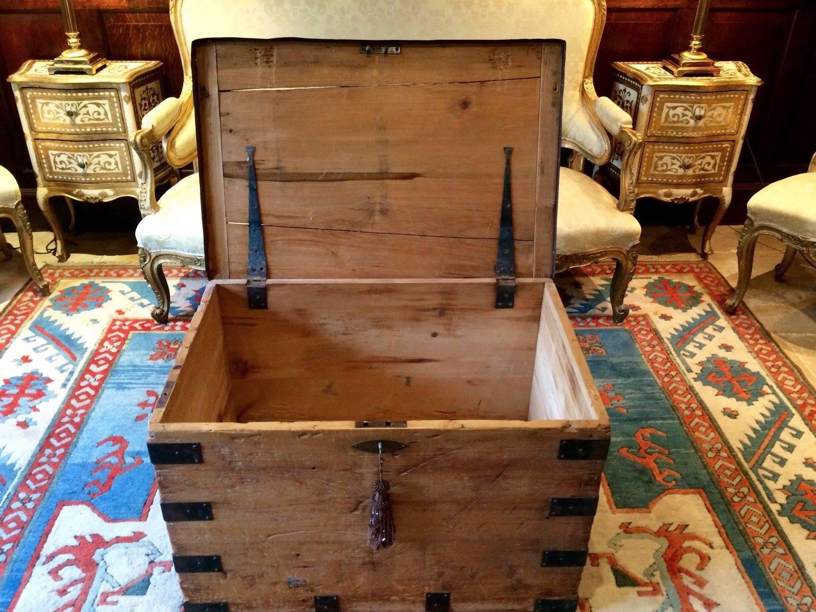 Vintage Pine Bound Box Trunk Chest Coffee Table 1