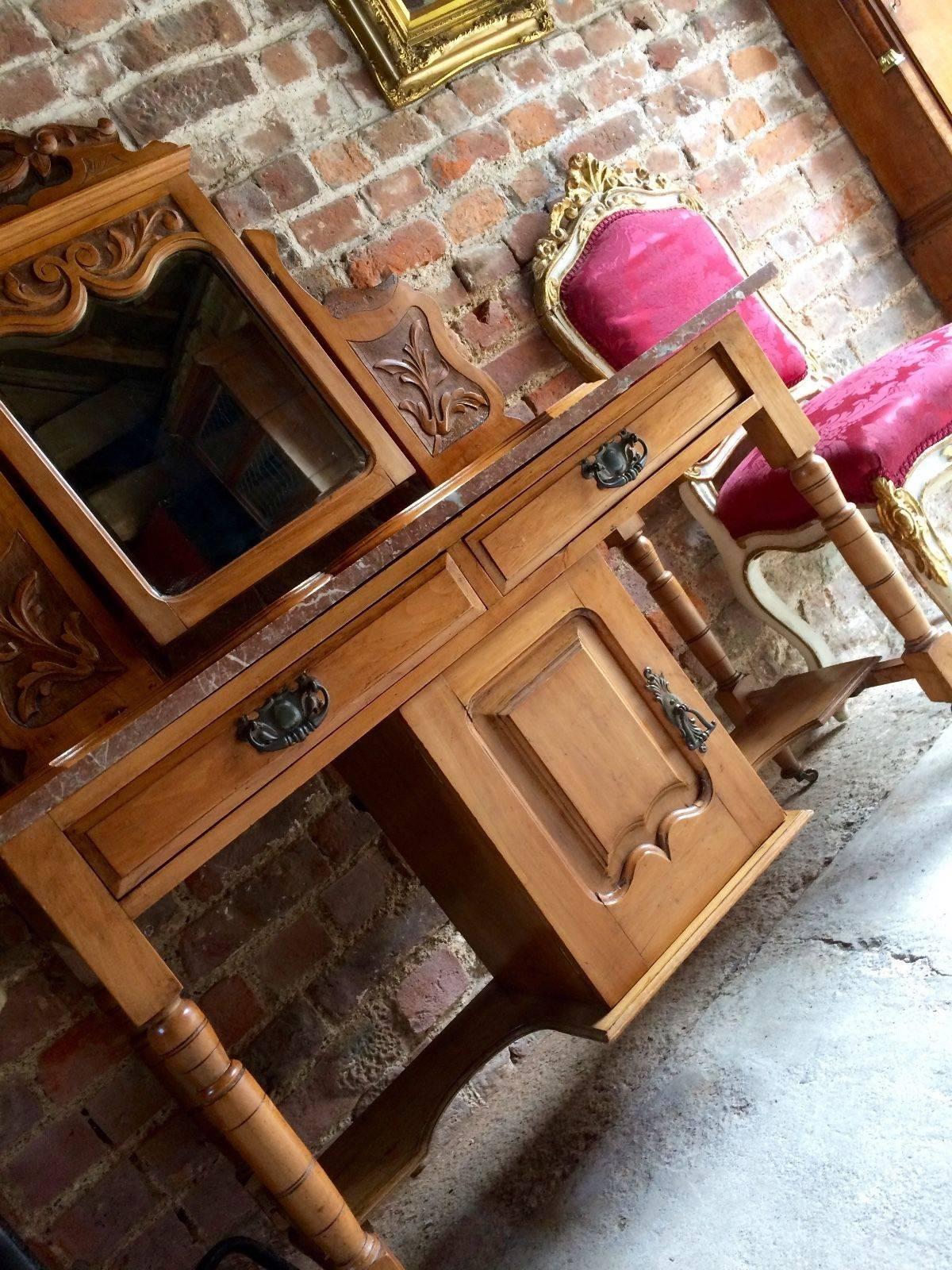Antique Large Satin Walnut Marble-Topped Washstand, 19th Century Mirror In Good Condition In Longdon, Tewkesbury