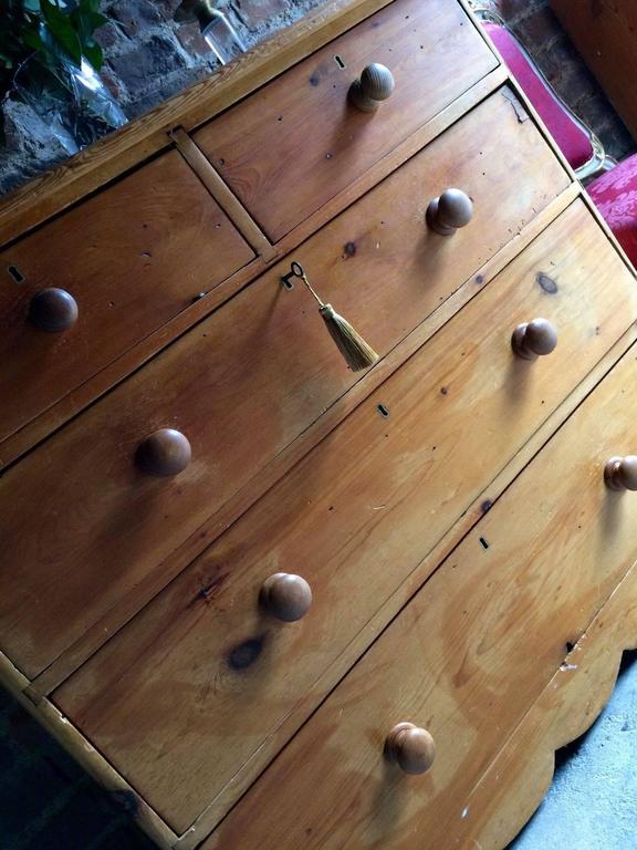 Antique 19th Century Scrubbed Pine Chest Of Drawers At 1stdibs