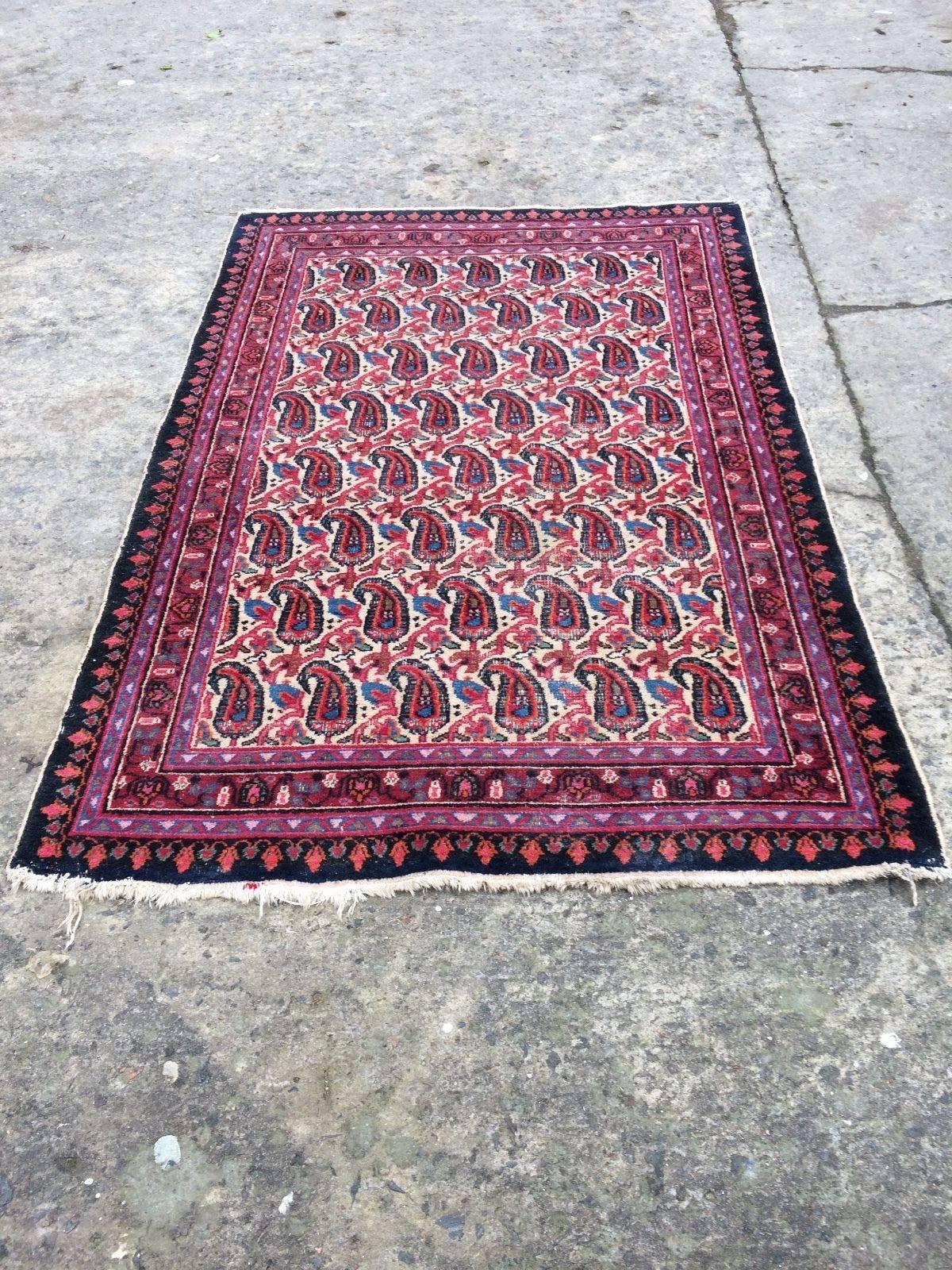 Kashan Rug Carpet 100% Wool Handwoven Reds In Good Condition For Sale In Longdon, Tewkesbury