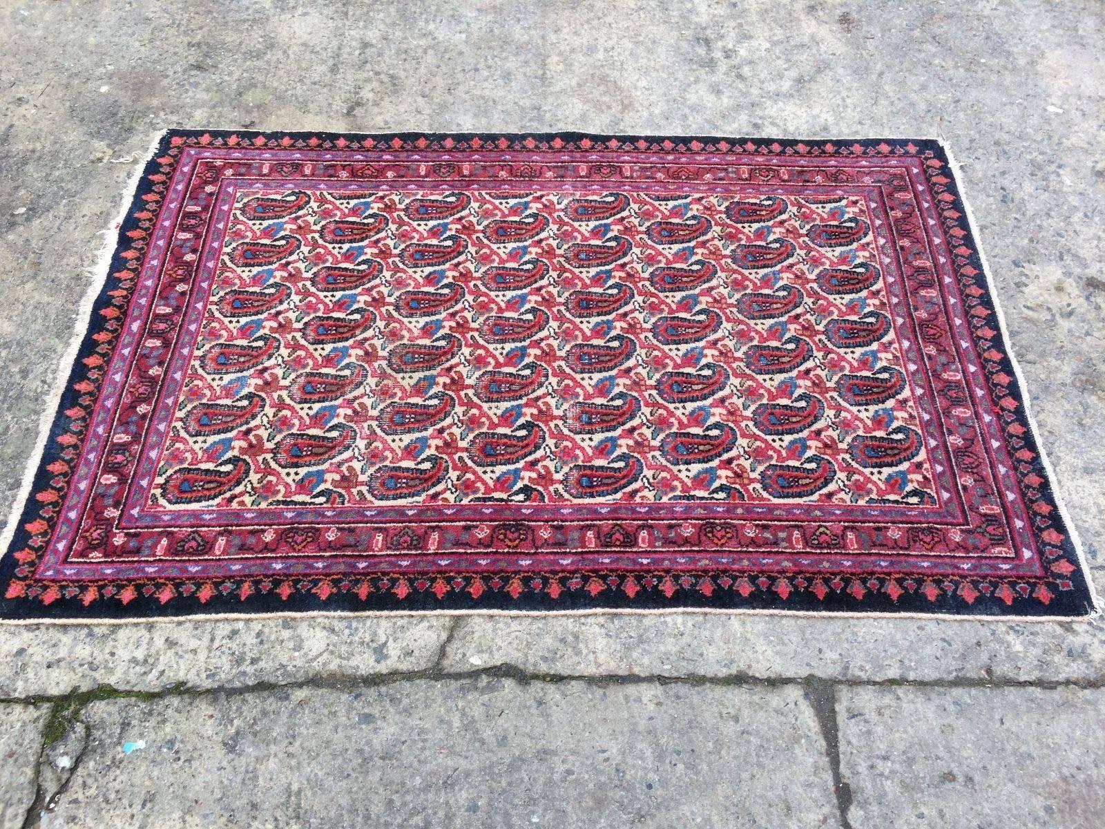 20th Century Kashan Rug Carpet 100% Wool Handwoven Reds For Sale