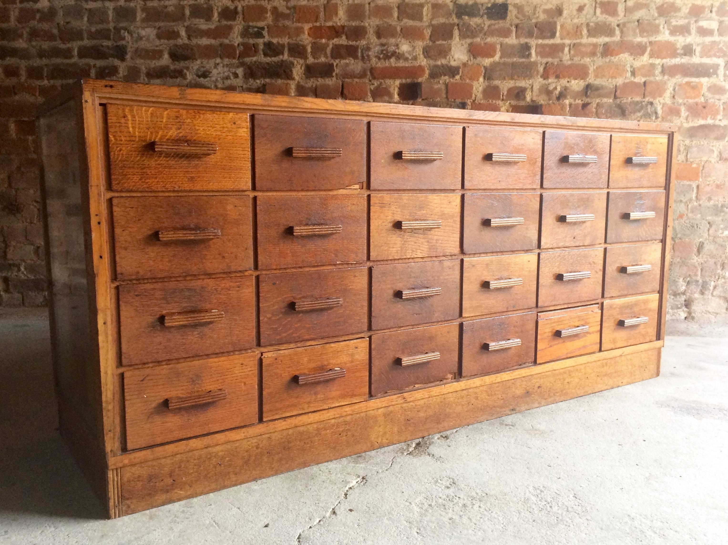 Mid-Century Haberdashery Shop Counter Chest of Drawers Dresser Industrial Oak In Distressed Condition In Longdon, Tewkesbury