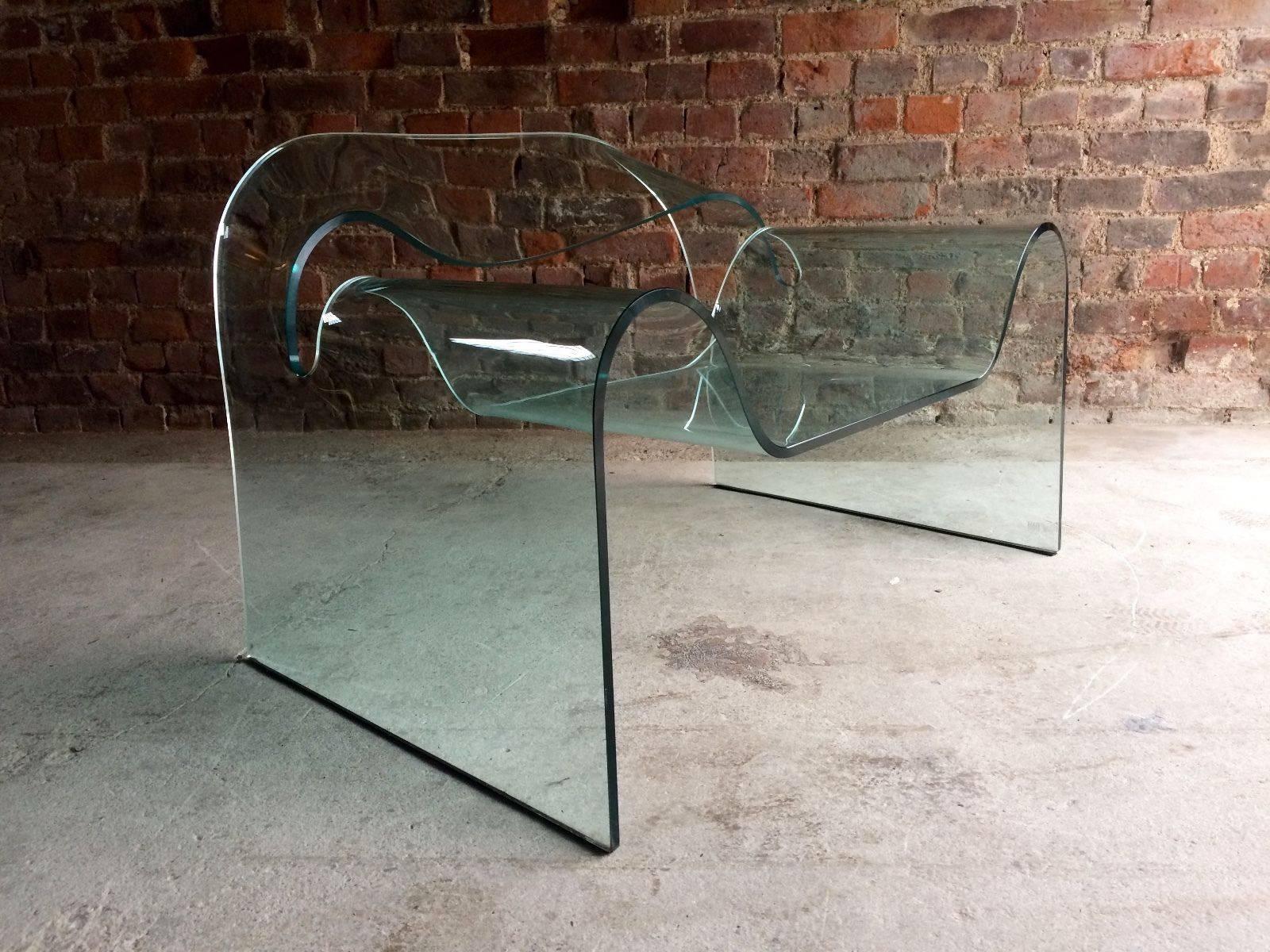 Ghost Chair von Cini Boeri und Tomu Katayanagi Hergestellt von Fiam of Italy:: 1987 (Glas)