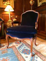 French Louis XV Style Sofa Settee Armchairs Suite Three-Piece Blue