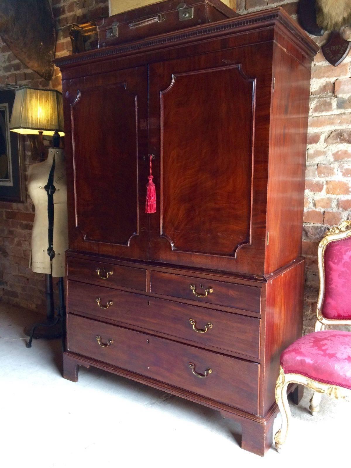 Antique Victorian Mahogany Dwarf Linen Press, 19th Century 1