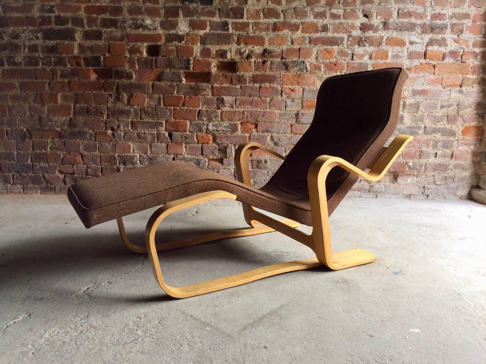 Marcel Breuer Long Chair Chaise Longue Mid-Century, 1970s Bauhaus No. 2 In Excellent Condition In Longdon, Tewkesbury