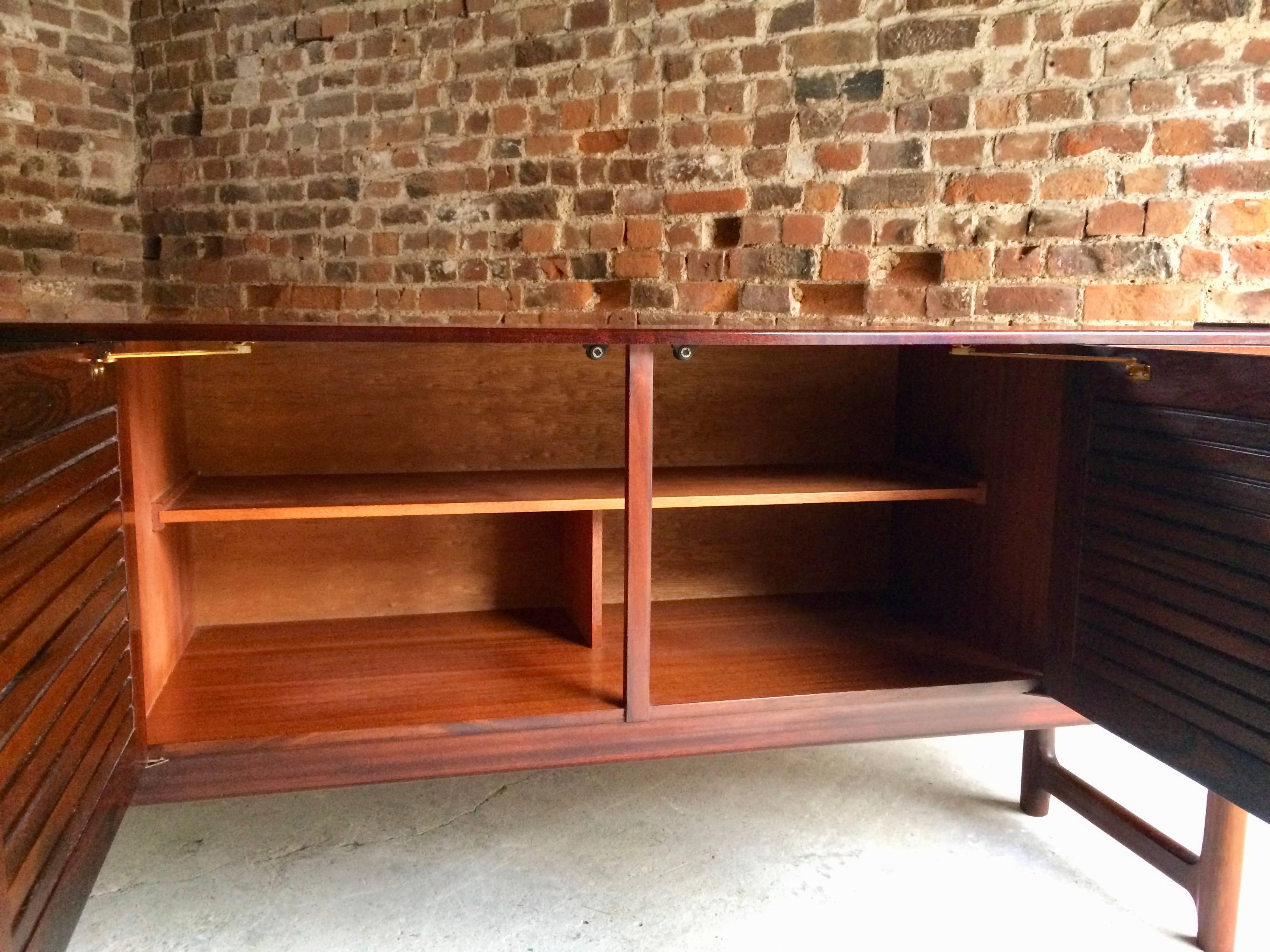 Late 20th Century Mid-Century A. H. McIntosh & Co of Kirkcaldy Rosewood Sideboard Credenza, 1970s