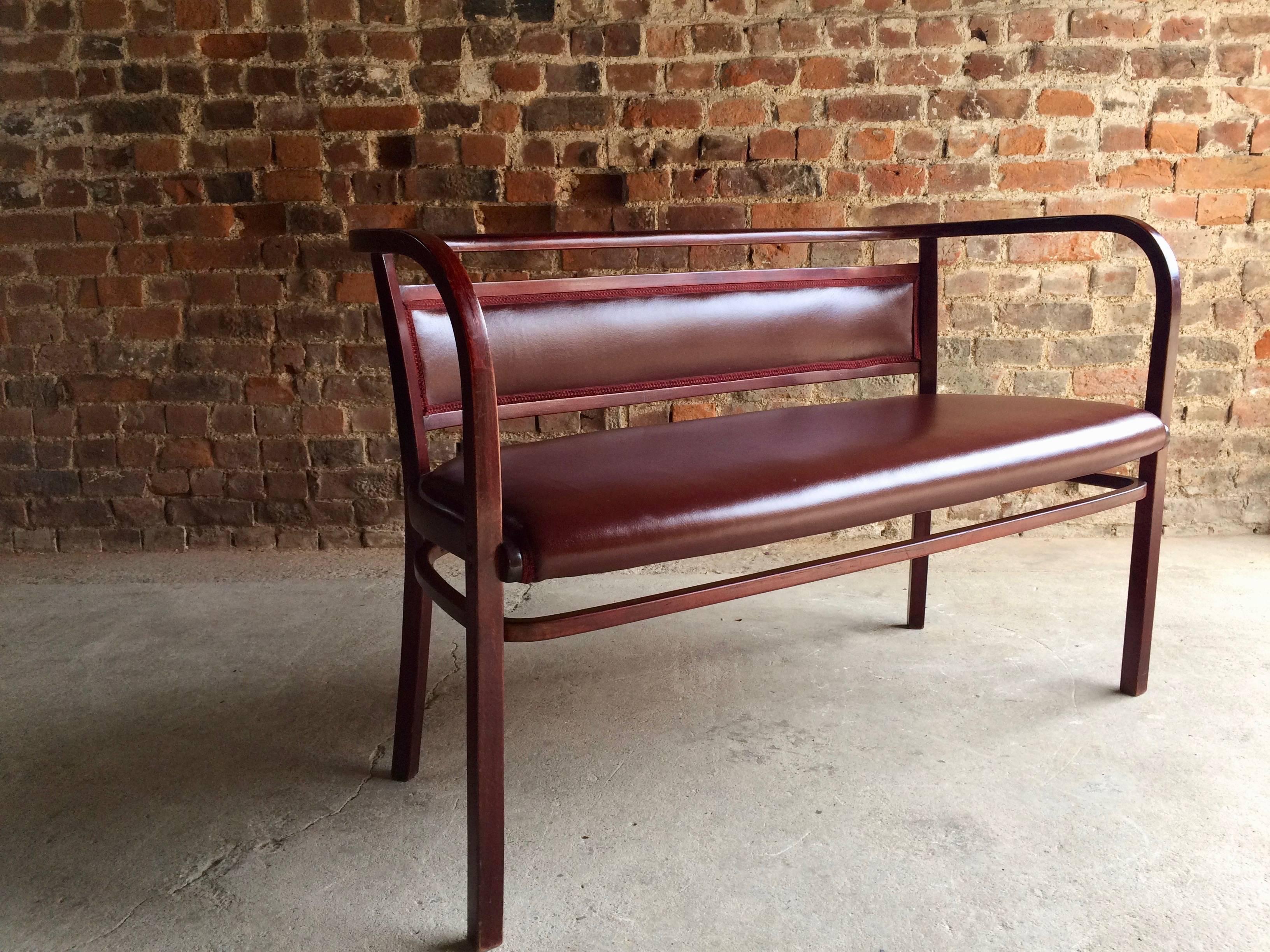 Beech Otto Wagner for Thonet Bentwood Sofa Bench, circa 1908 Model 3
