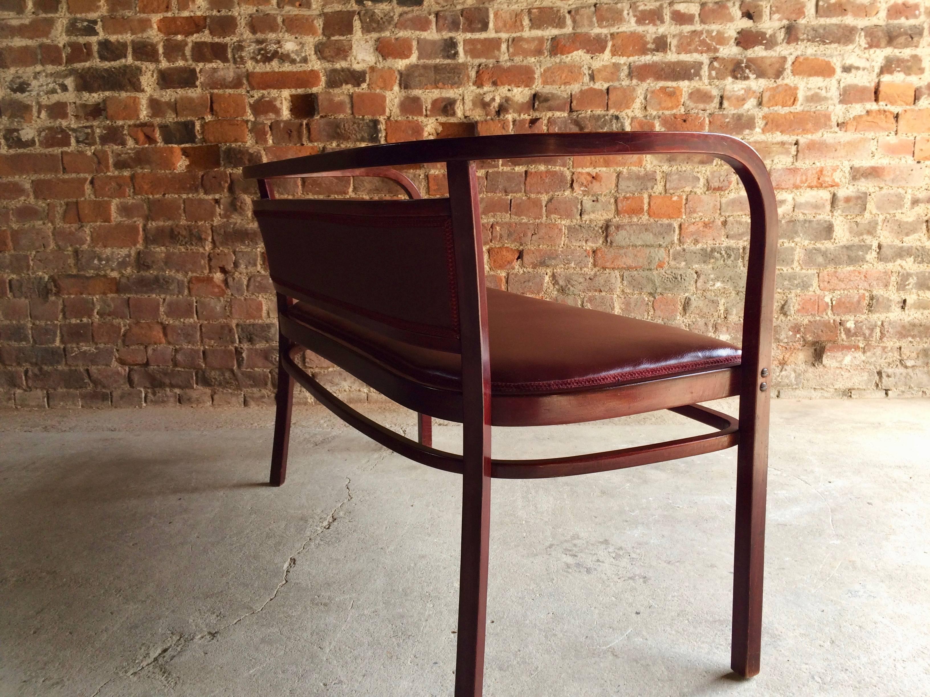 20th Century Otto Wagner for Thonet Bentwood Sofa Bench, circa 1908 Model 3