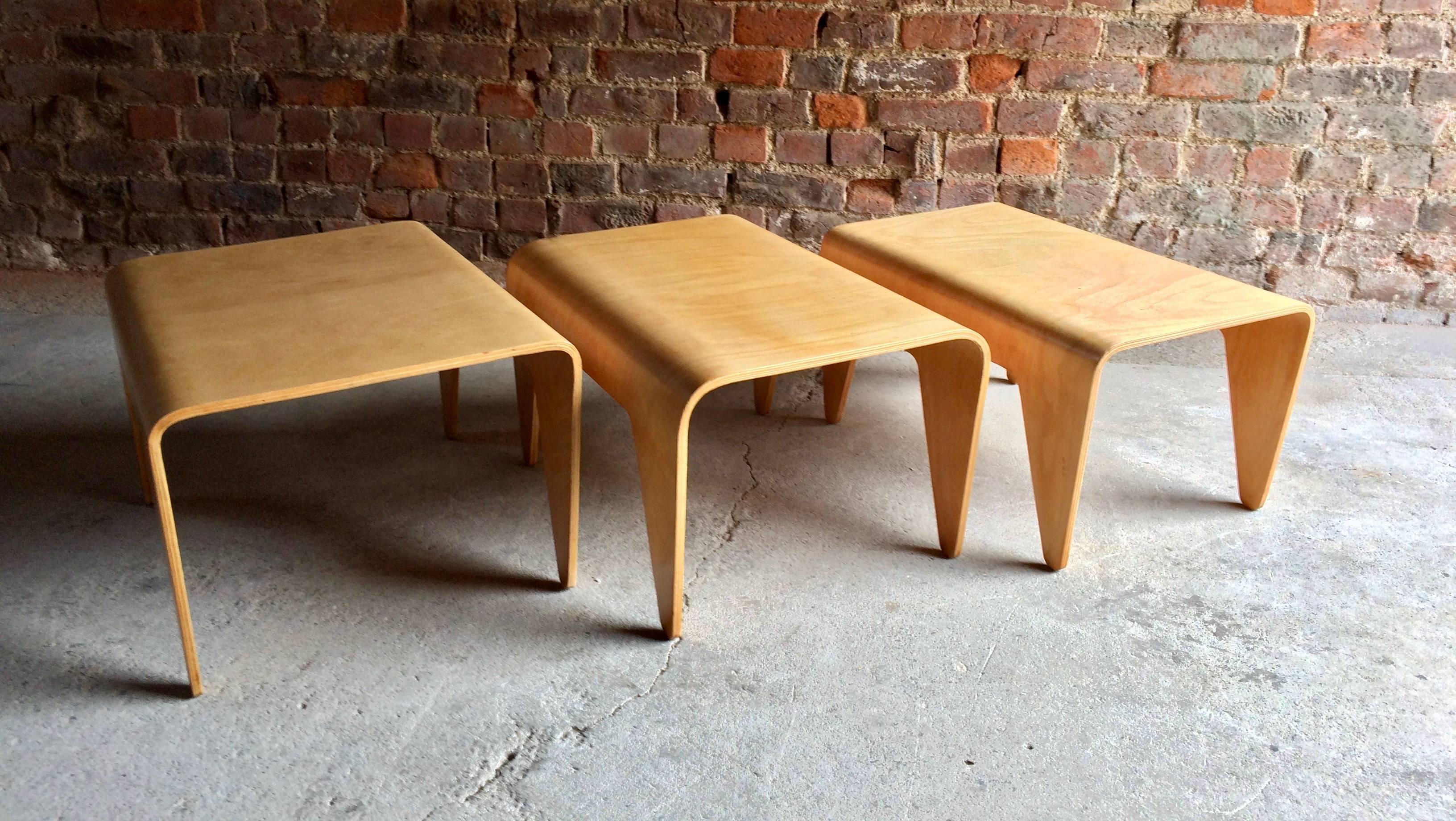 Marcel Breuer for Isokon Nesting Tables Nest of Three Mid-Century Beech Ply 1936 3