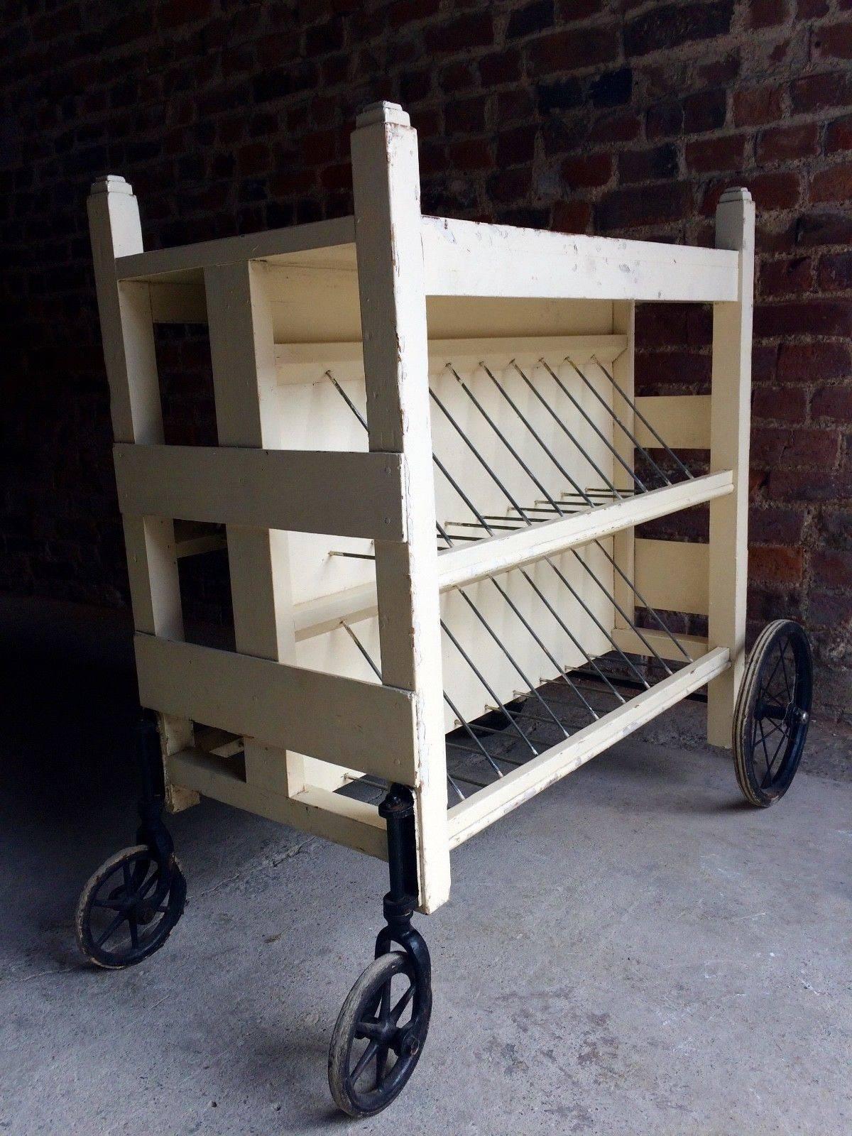 Antique 20th Century Former Prison Library Trolley In Good Condition In Longdon, Tewkesbury