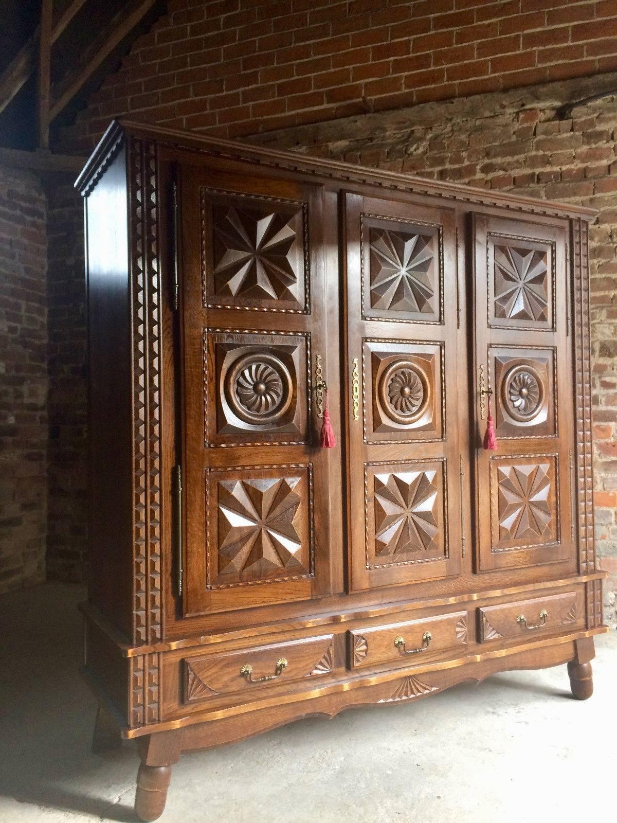 Antique Style French Oak Armoire Wardrobe Large Carved Bedside Cabinet In Good Condition In Longdon, Tewkesbury