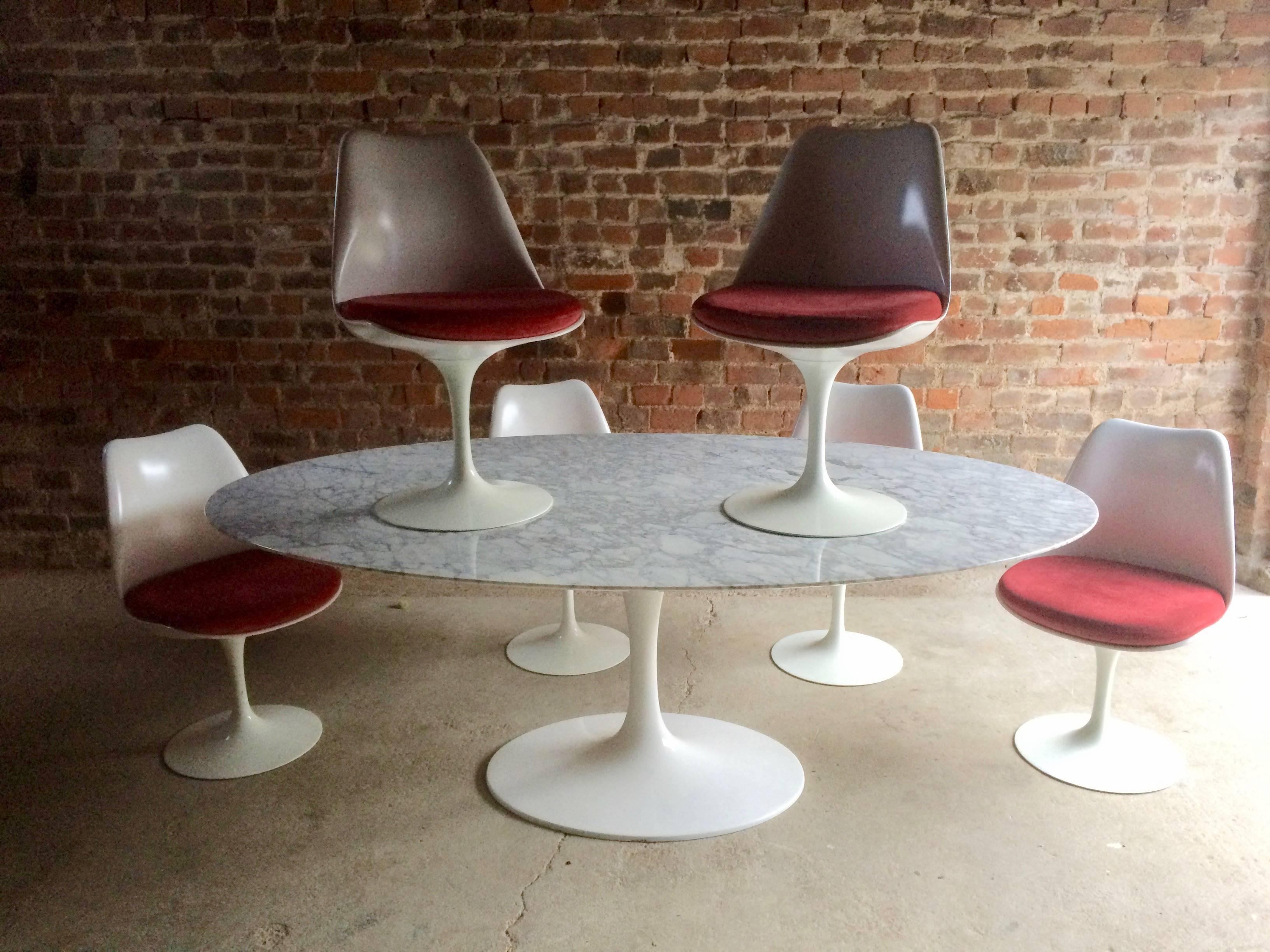 American Eero Saarinen Oval Marble Dining Tulip Table Six Tulip Chairs Knoll Studio