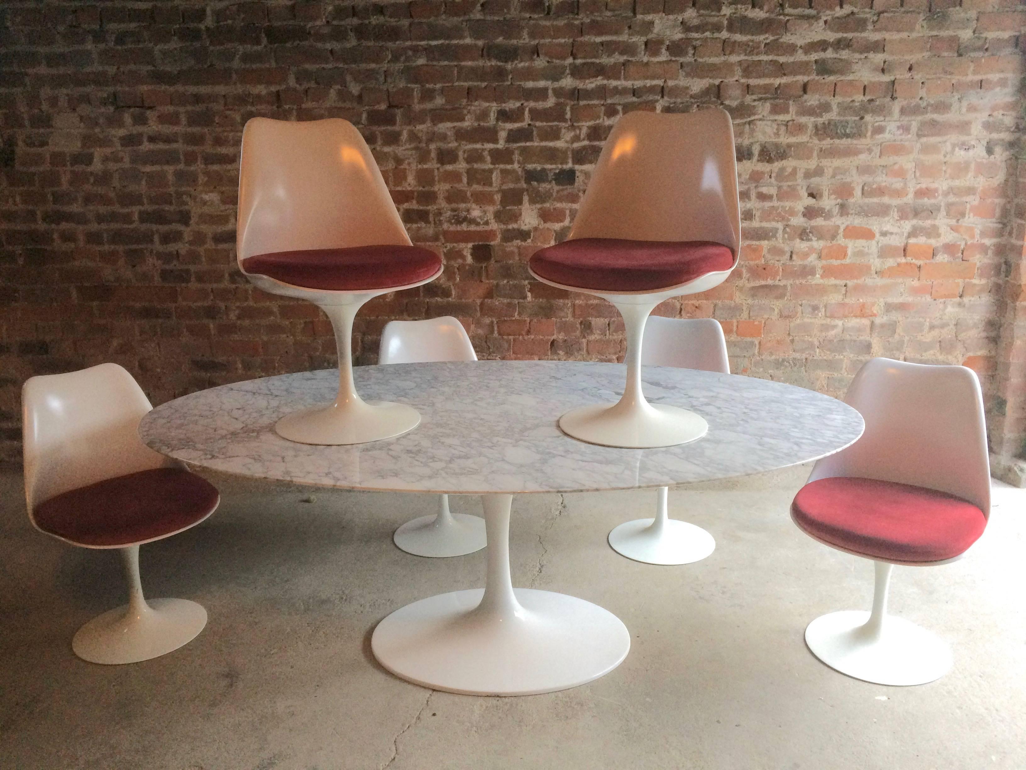 Mid-Century Modern Eero Saarinen Oval Marble Dining Tulip Table Six Tulip Chairs Knoll Studio