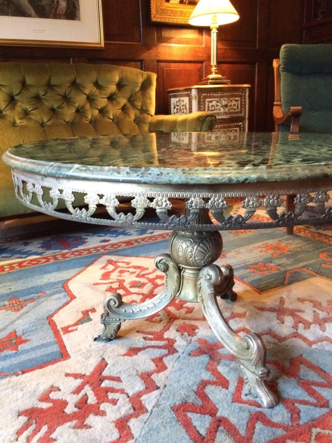 Stunning Antique Style Coffee Table Occasional French Marble Brass Circular In Good Condition In Longdon, Tewkesbury