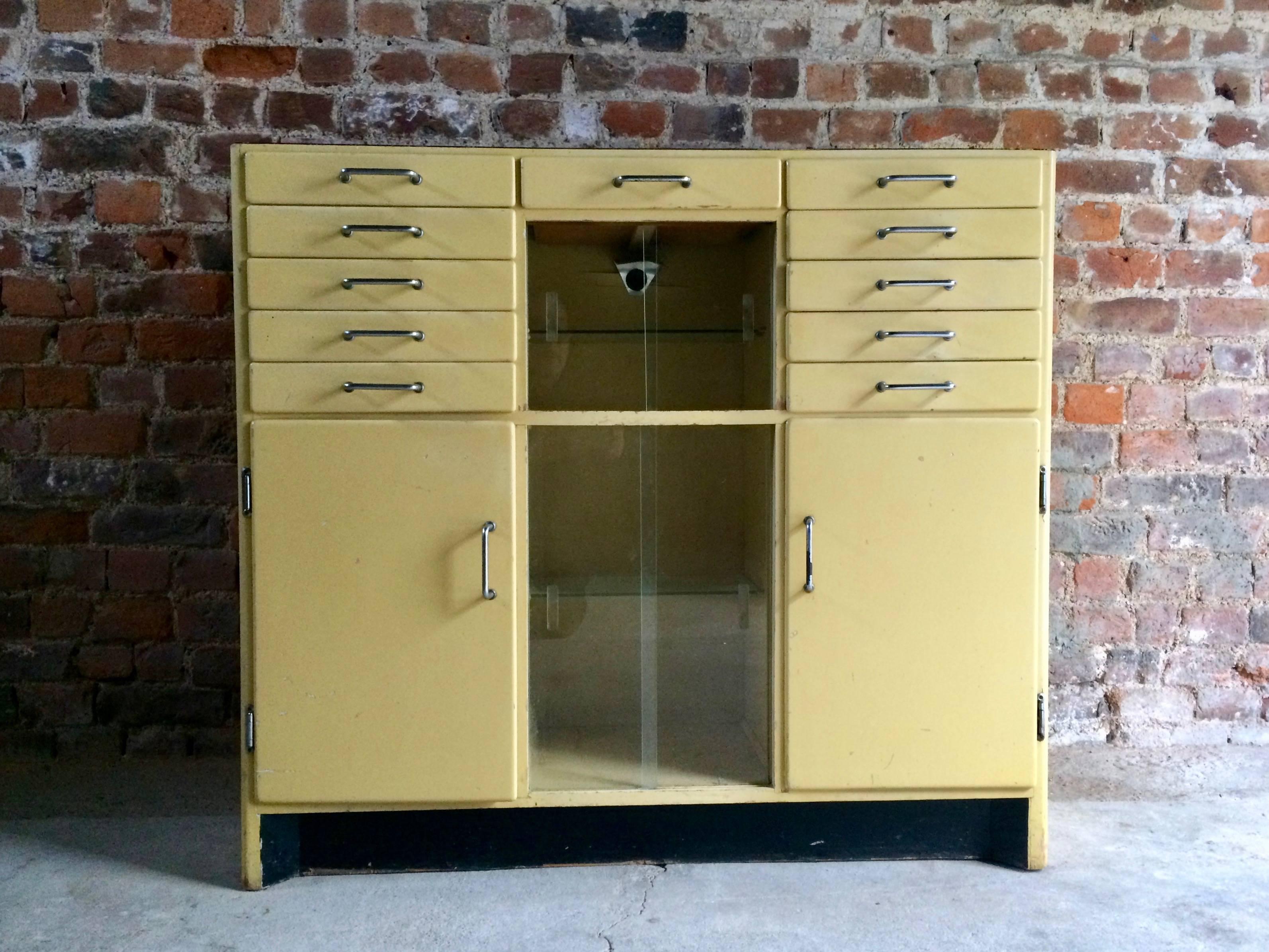 1930s cabinets