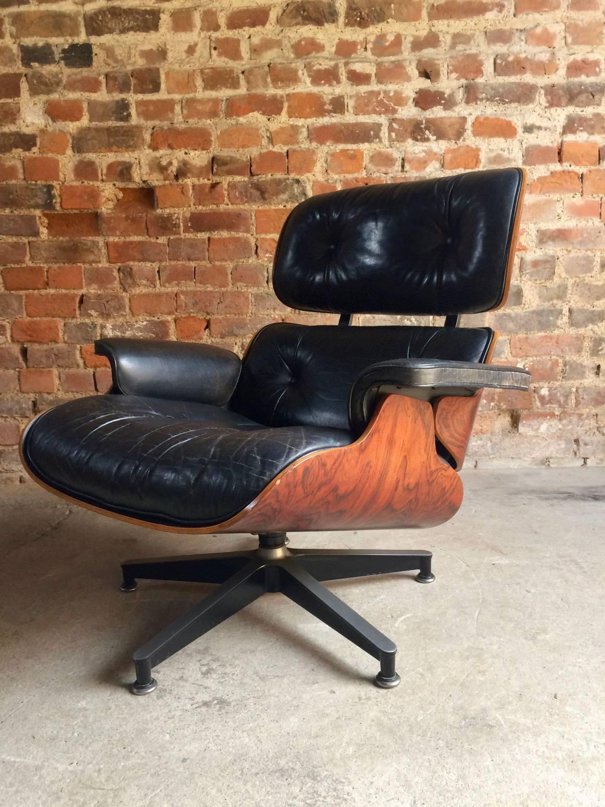 Original Herman Miller Eames Designed 670 Lounge Chair and Matching 671 Ottoman 6