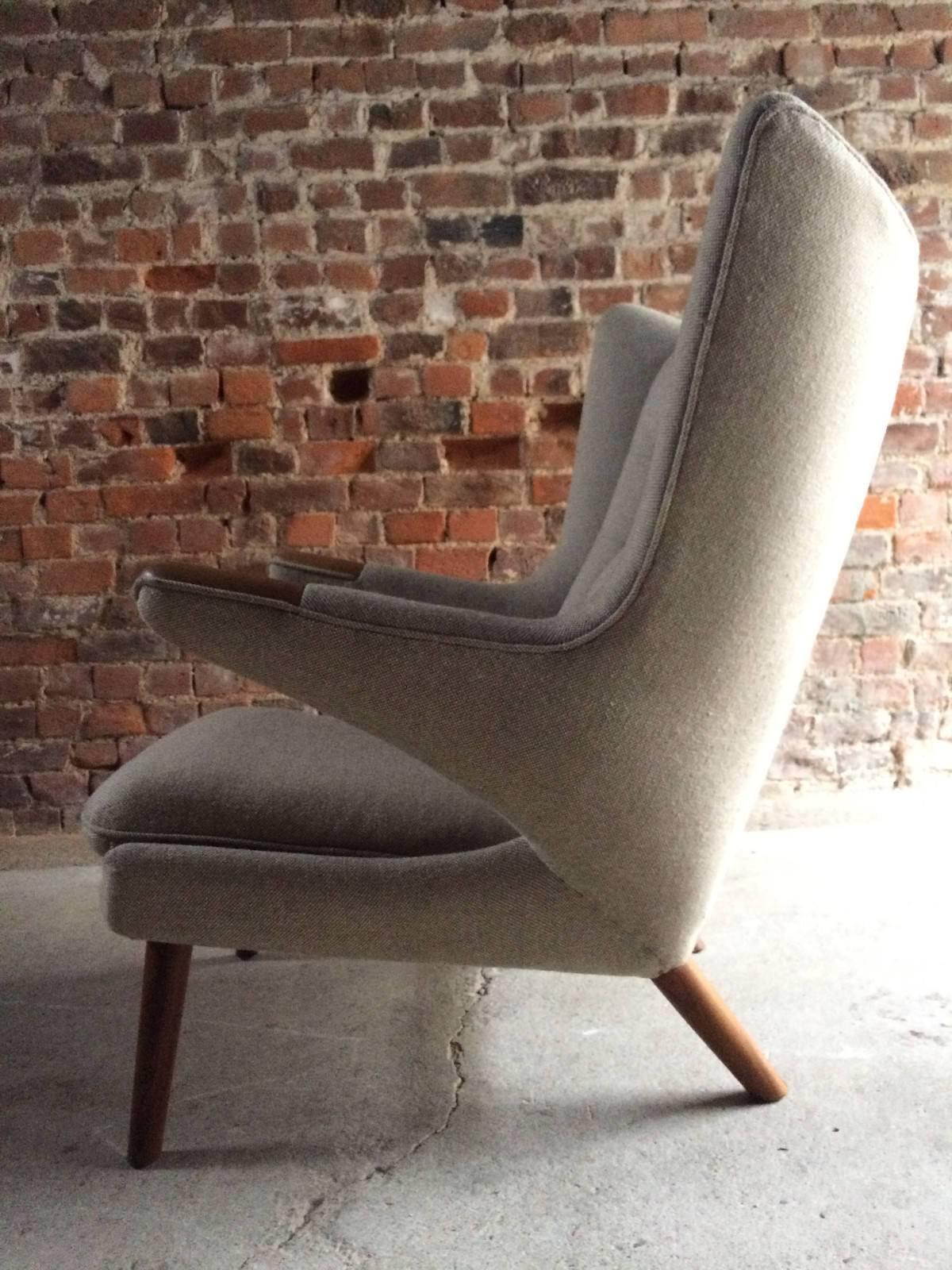 Mid-Century Modern Hans Wegner Papa Bear Chair Lounge Chair AP Stolen Danish, 1950s