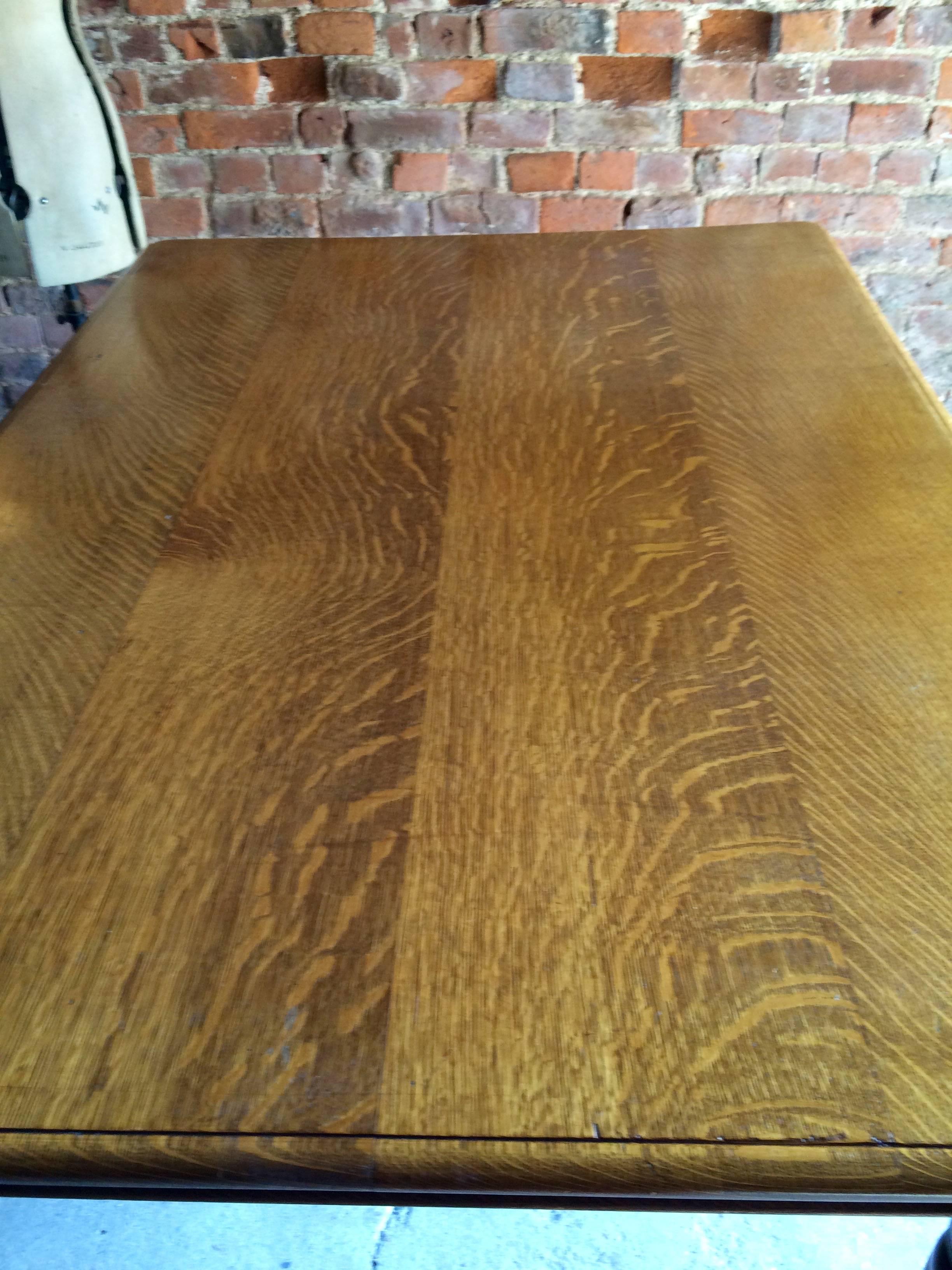 Antique Edwardian Oak Dining Table Kitchen In Excellent Condition In Longdon, Tewkesbury