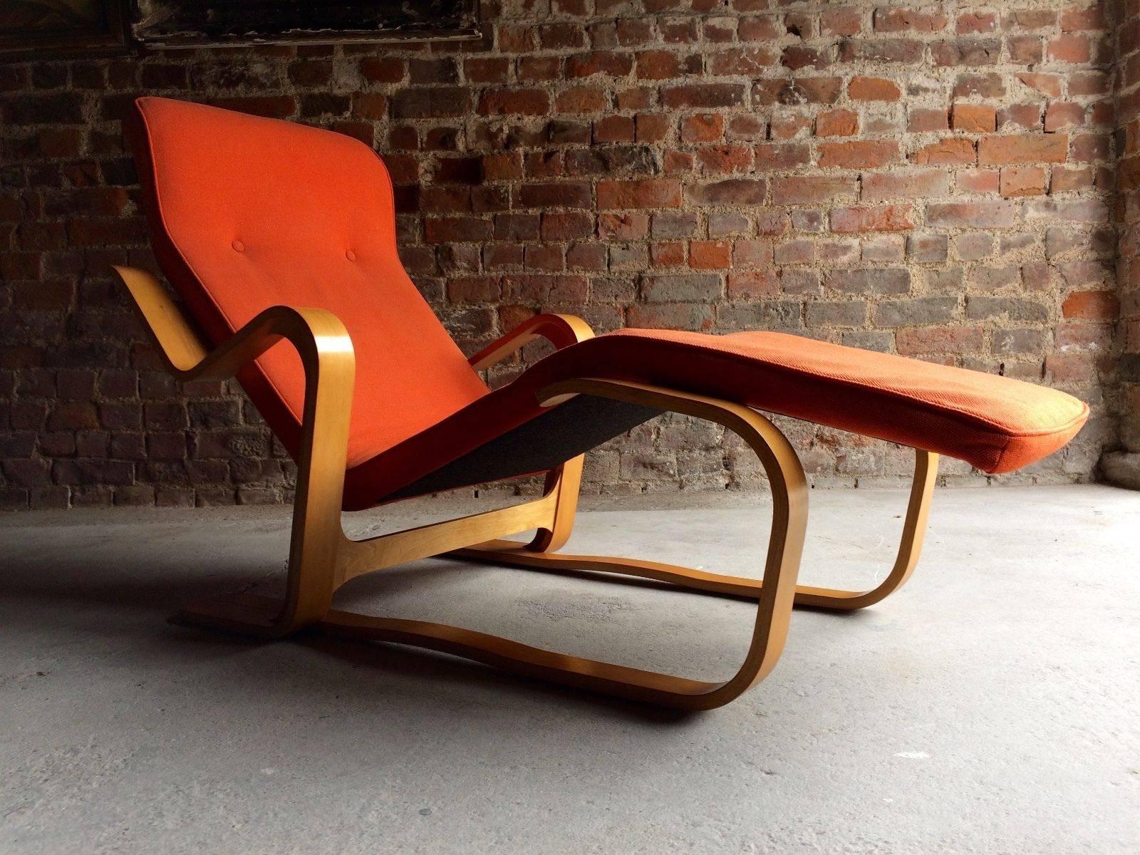 Mid-Century Marcel Breuer bent ply long chair, circa 1970.

A fabulous Marcel Breuer long chair (1902-1981) as featured in the Victoria and Albert Museum ((V&A) London, Marcel Breuer has been described as one of the most influential designers of