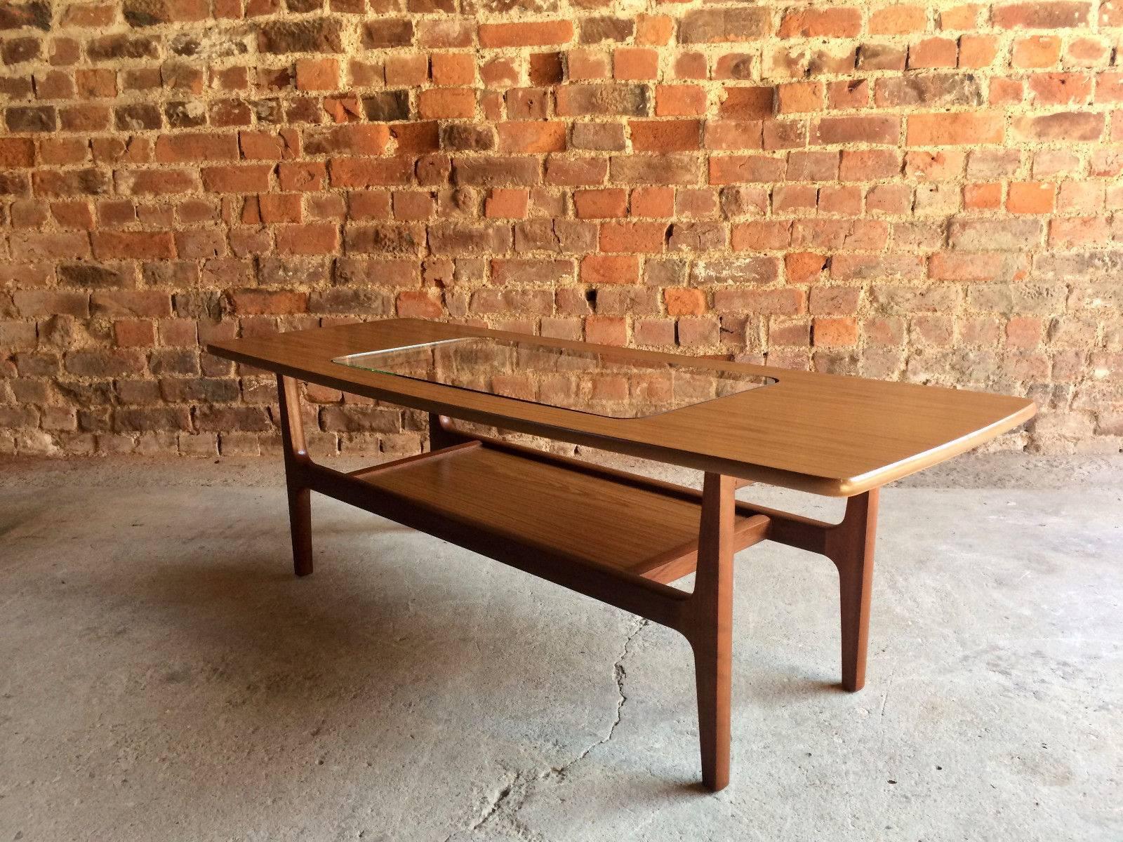 Mid-Century Schreiber Teak Coffee Table Vintage Danish Design, 1970s 1