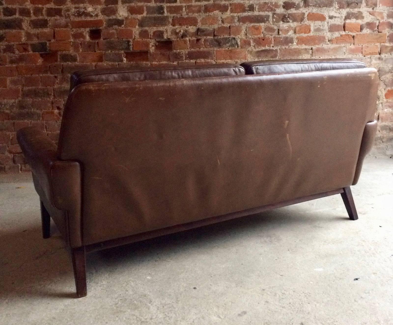 Skipper Møbler Danish Brown Leather Two-Seat Settee Midcentury, circa 1970s 5
