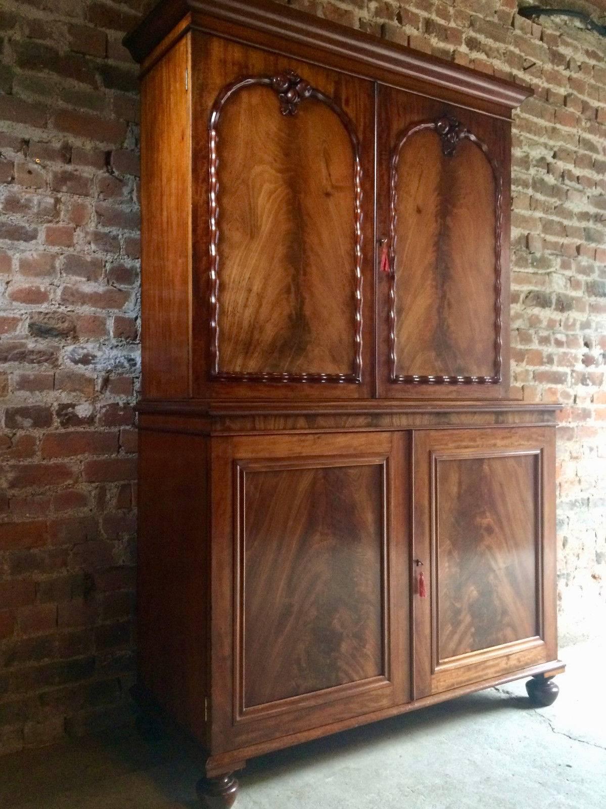 19th Century Antique Regency Cabinet Linen Press Housekeepers Cupboard Mahogany, circa 1820 For Sale