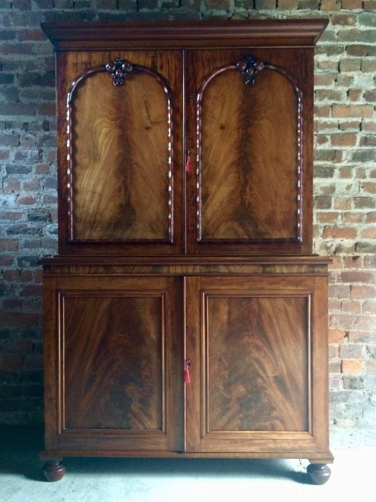 Antique Regency Cabinet Linen Press Housekeepers Cupboard Mahogany, circa 1820 For Sale 4