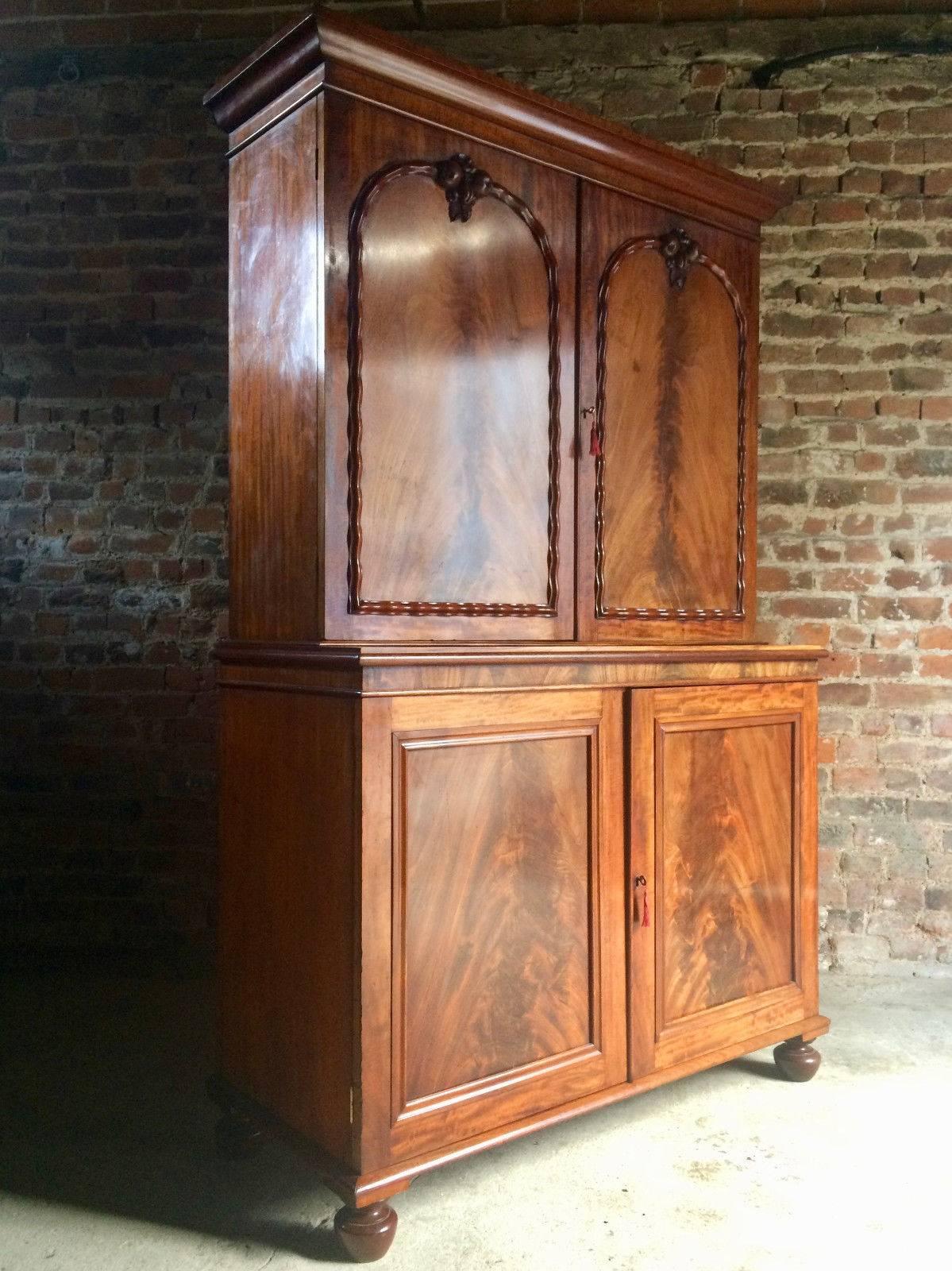 Antique Regency Cabinet Linen Press Housekeepers Cupboard Mahogany, circa 1820 For Sale 5