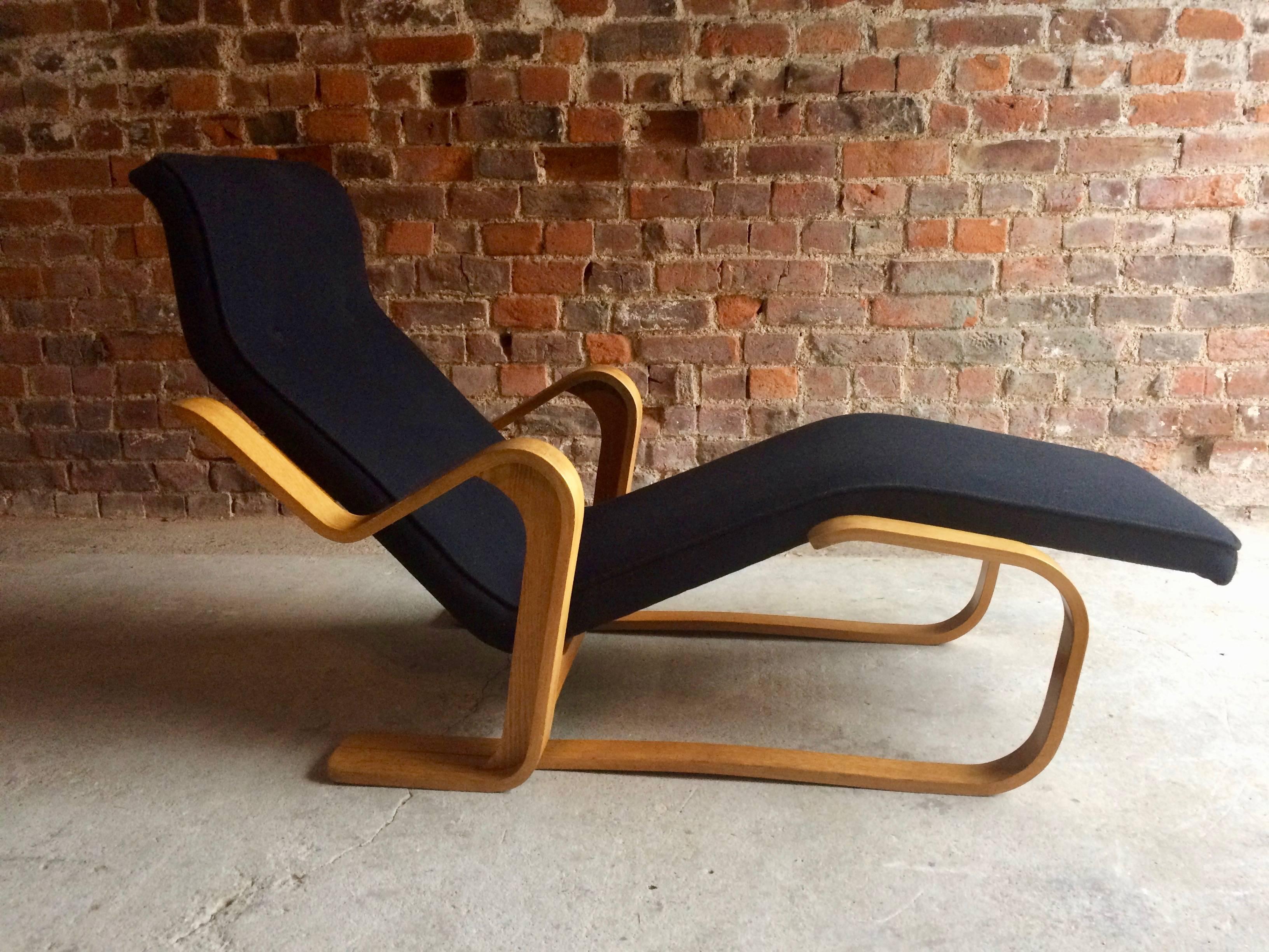 Marcel Breuer Long Chair Chaise Longue Black Midcentury 1970s Bauhaus No. 3 3