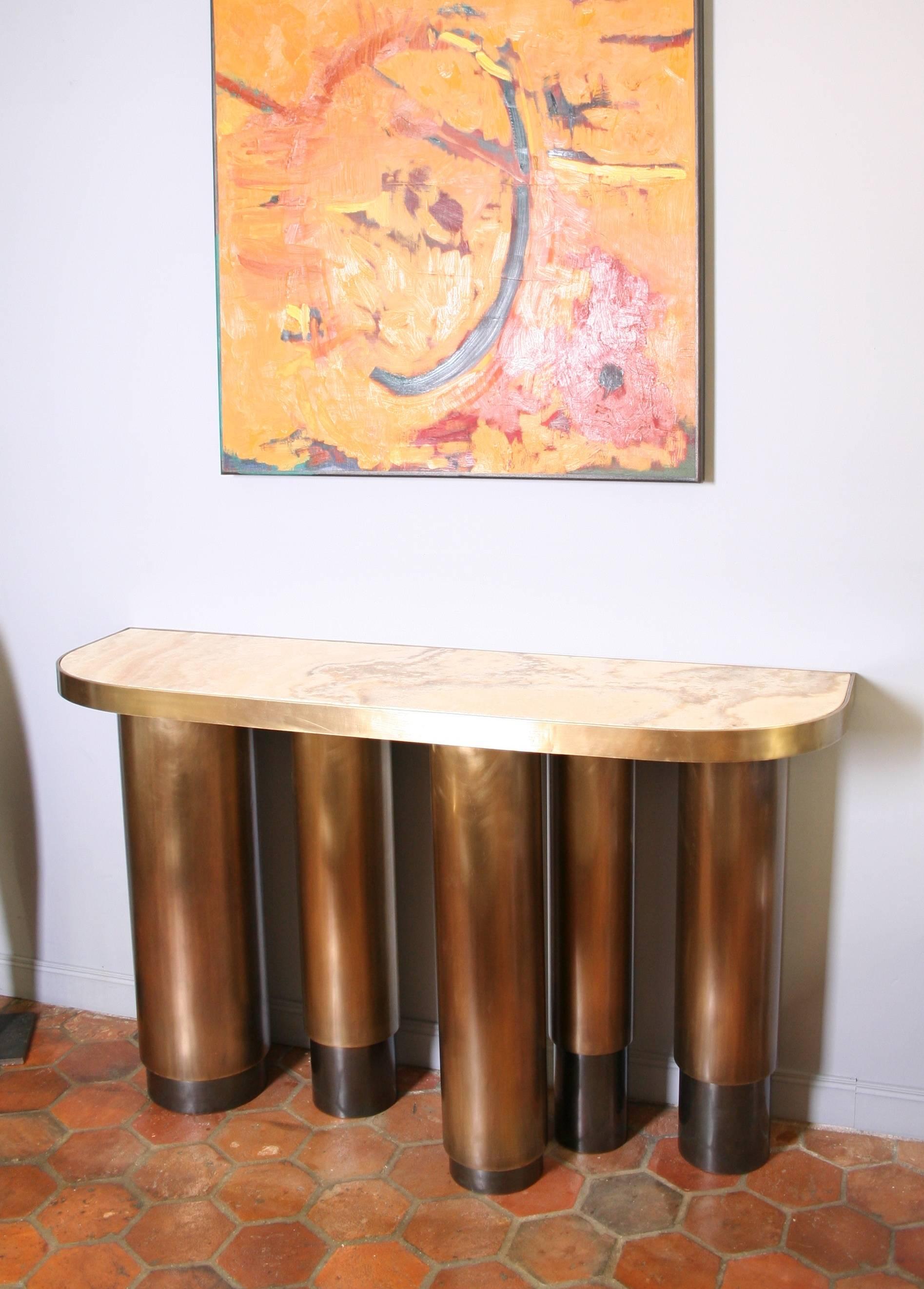 Console in Patinated Brass with Onyx Top, Columnae by Arriau 1