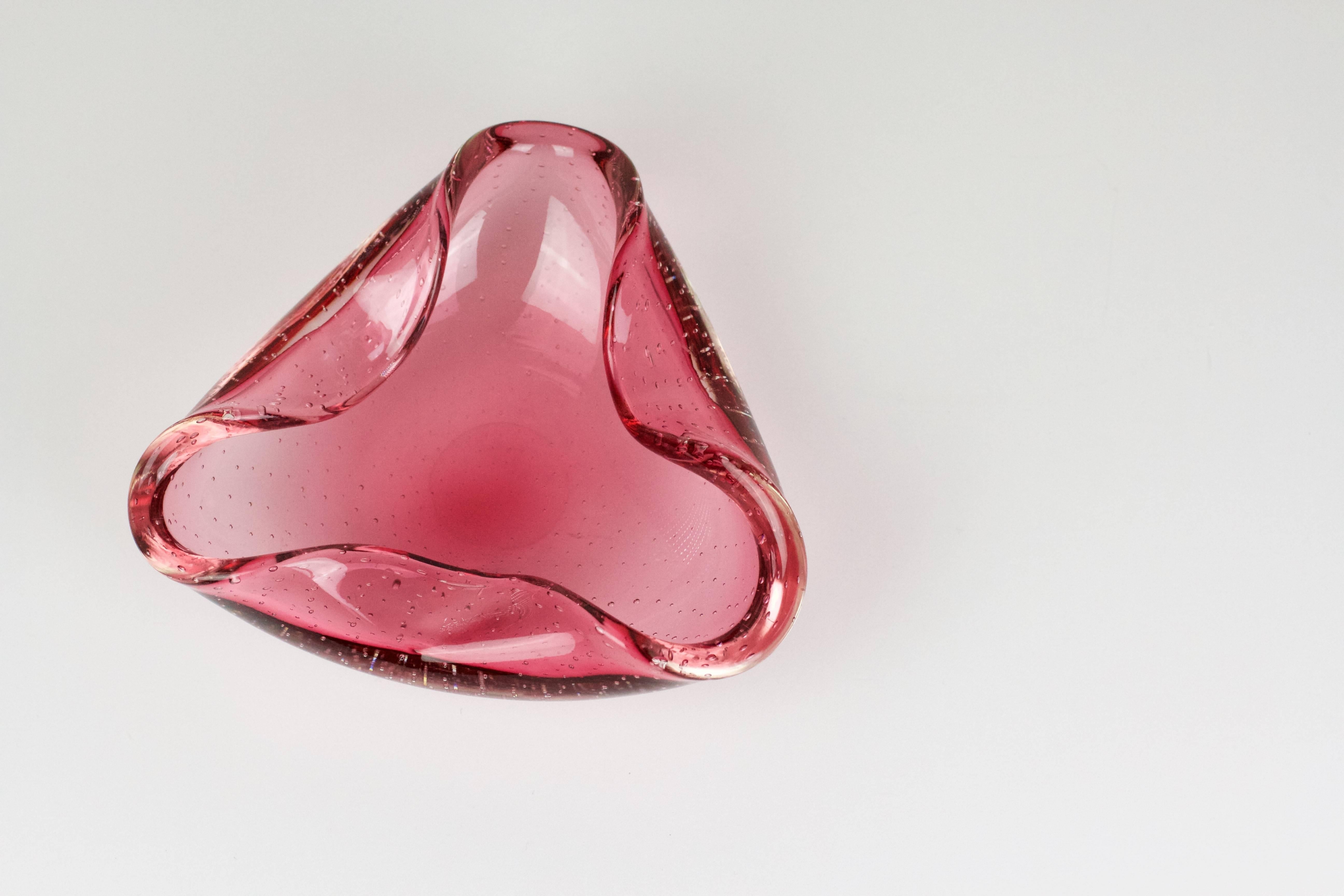 20th Century Large 1950s Pink Murano Bubble Glass Bowl Attributed to Carlo Scarpa for Venini