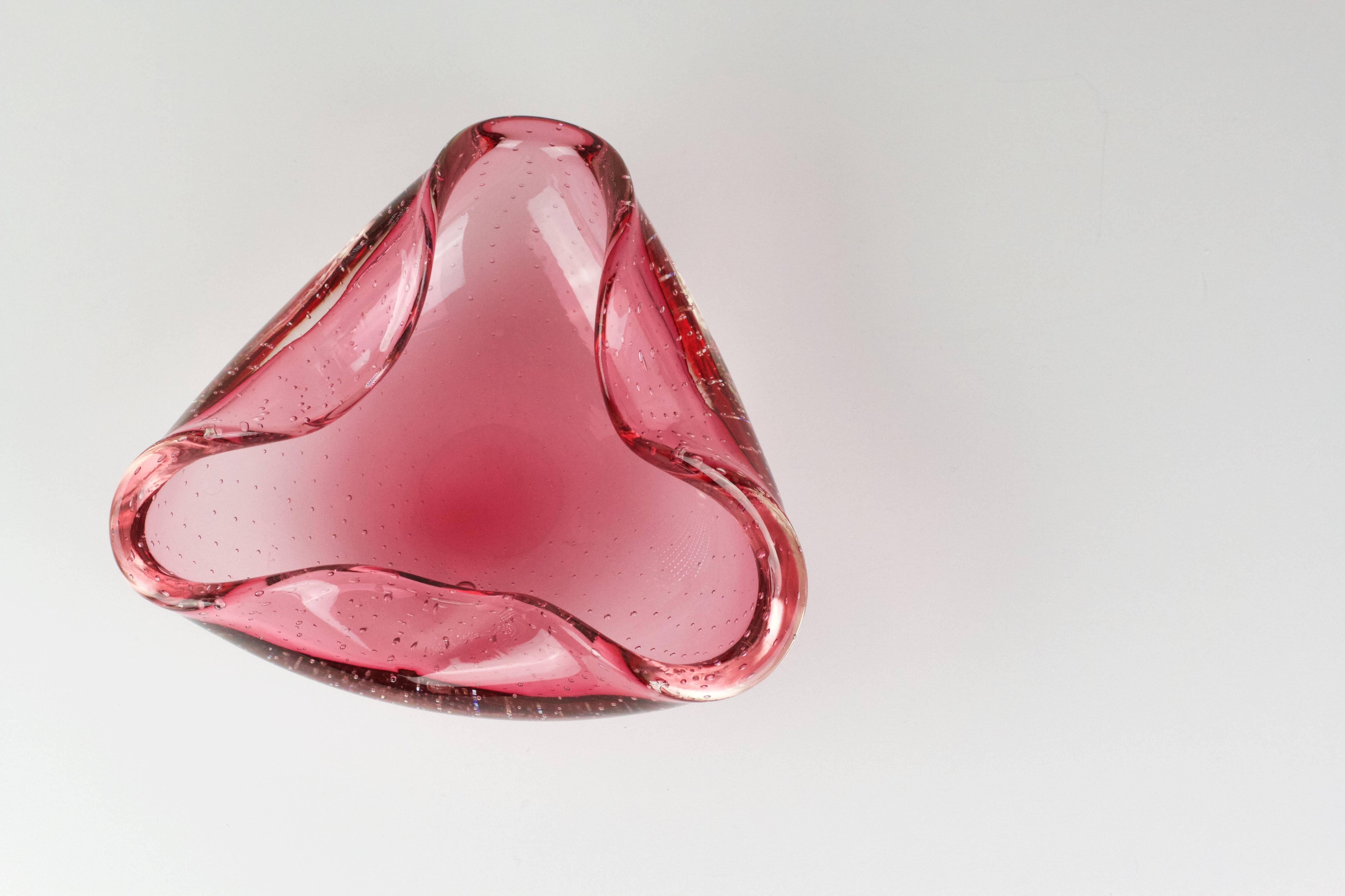 Blown Glass Large 1950s Pink Murano Bubble Glass Bowl Attributed to Carlo Scarpa for Venini