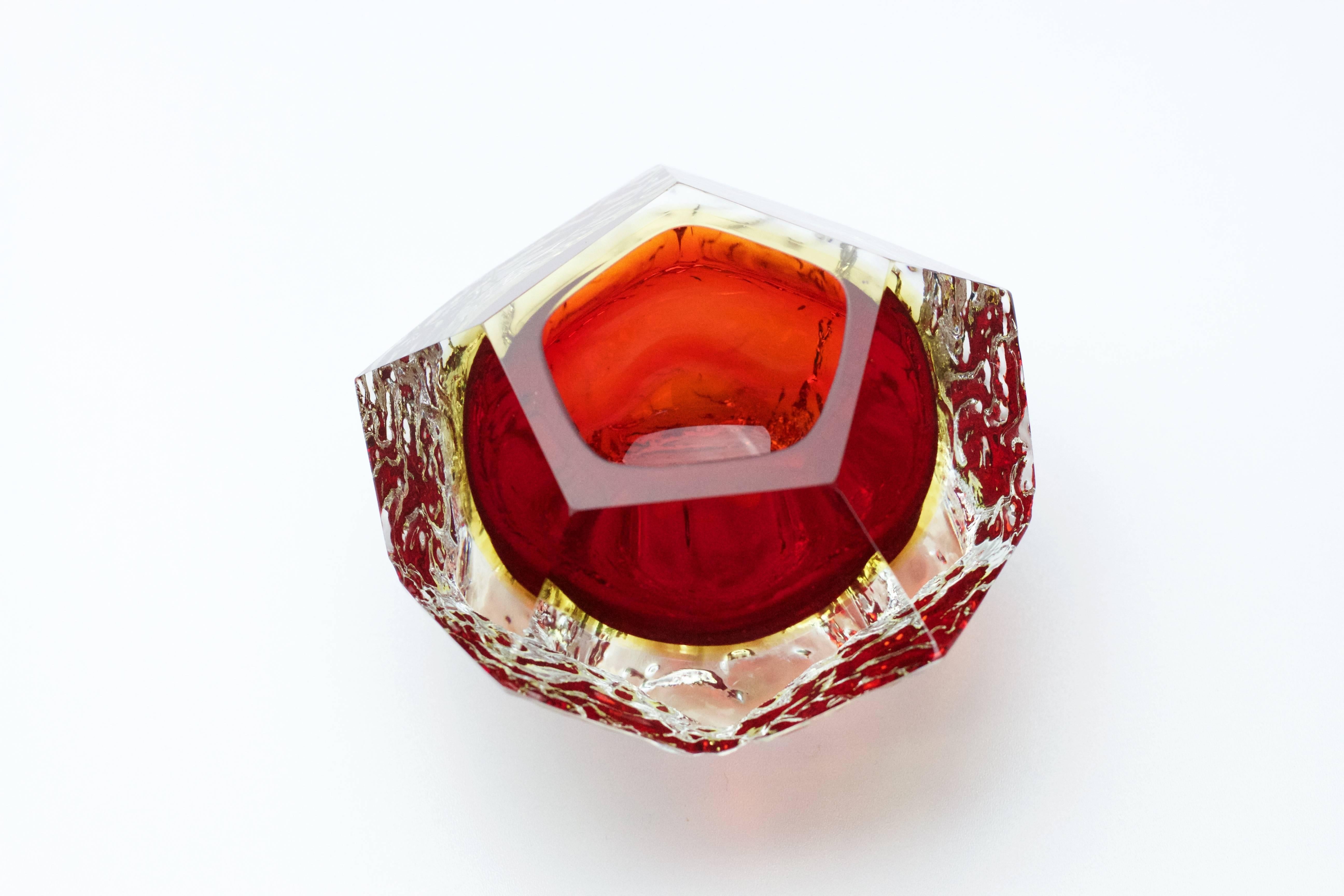 Italian Textured and Faceted Murano 'Sommerso' Small Glass Bowl by Mandruzzato