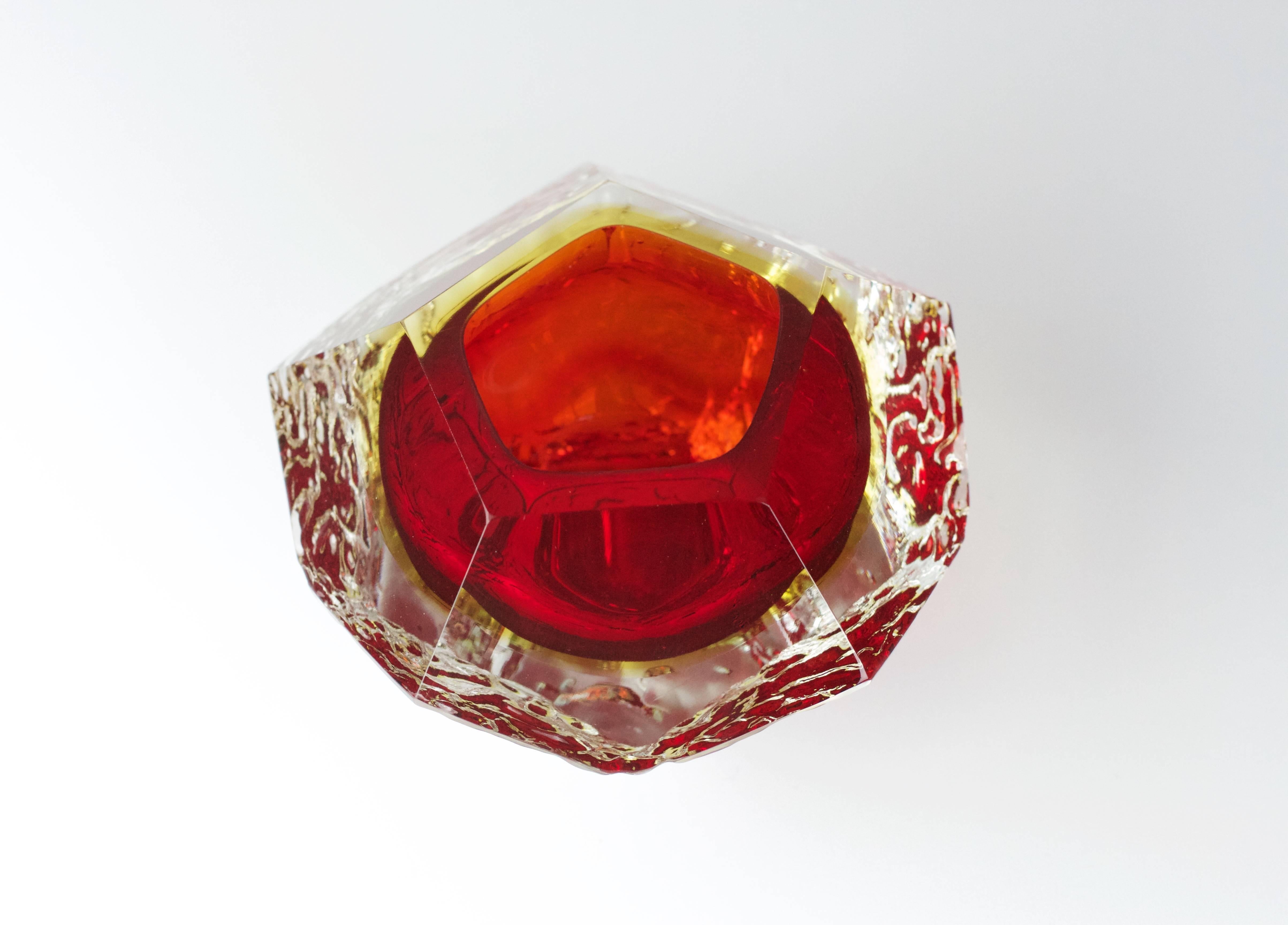 Molded Textured and Faceted Murano 'Sommerso' Small Glass Bowl by Mandruzzato