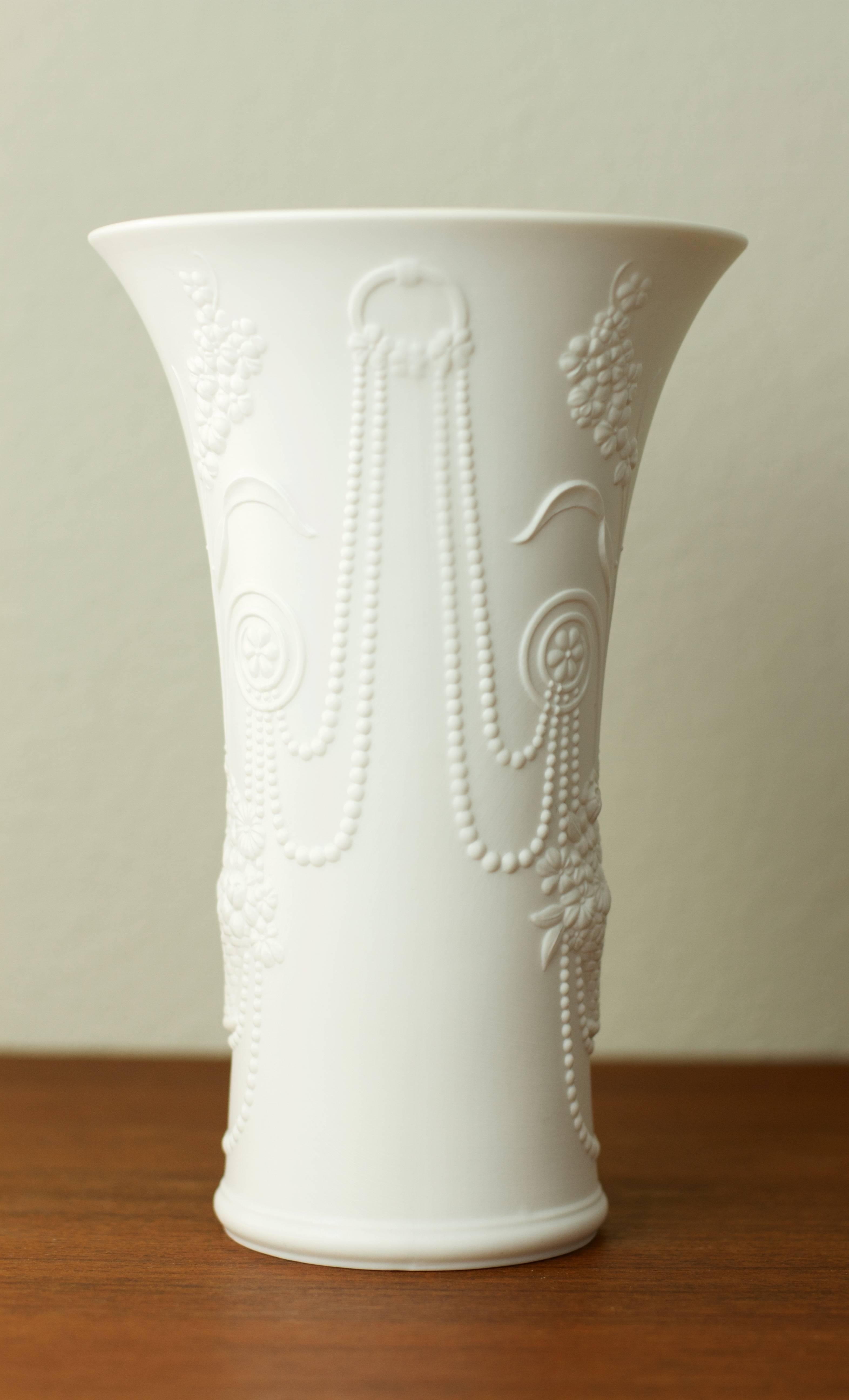 kaiser white vase