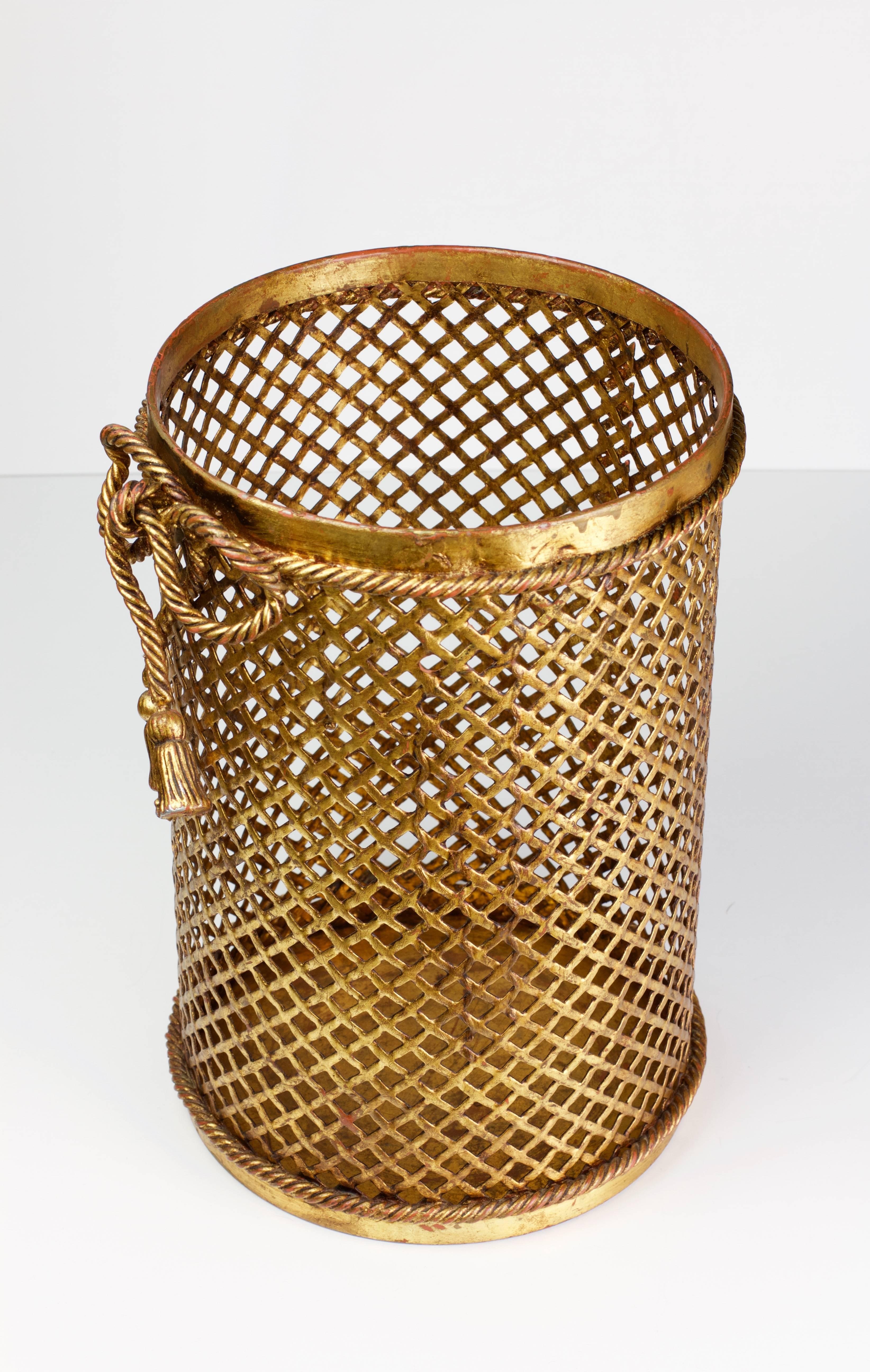 gold mesh bin