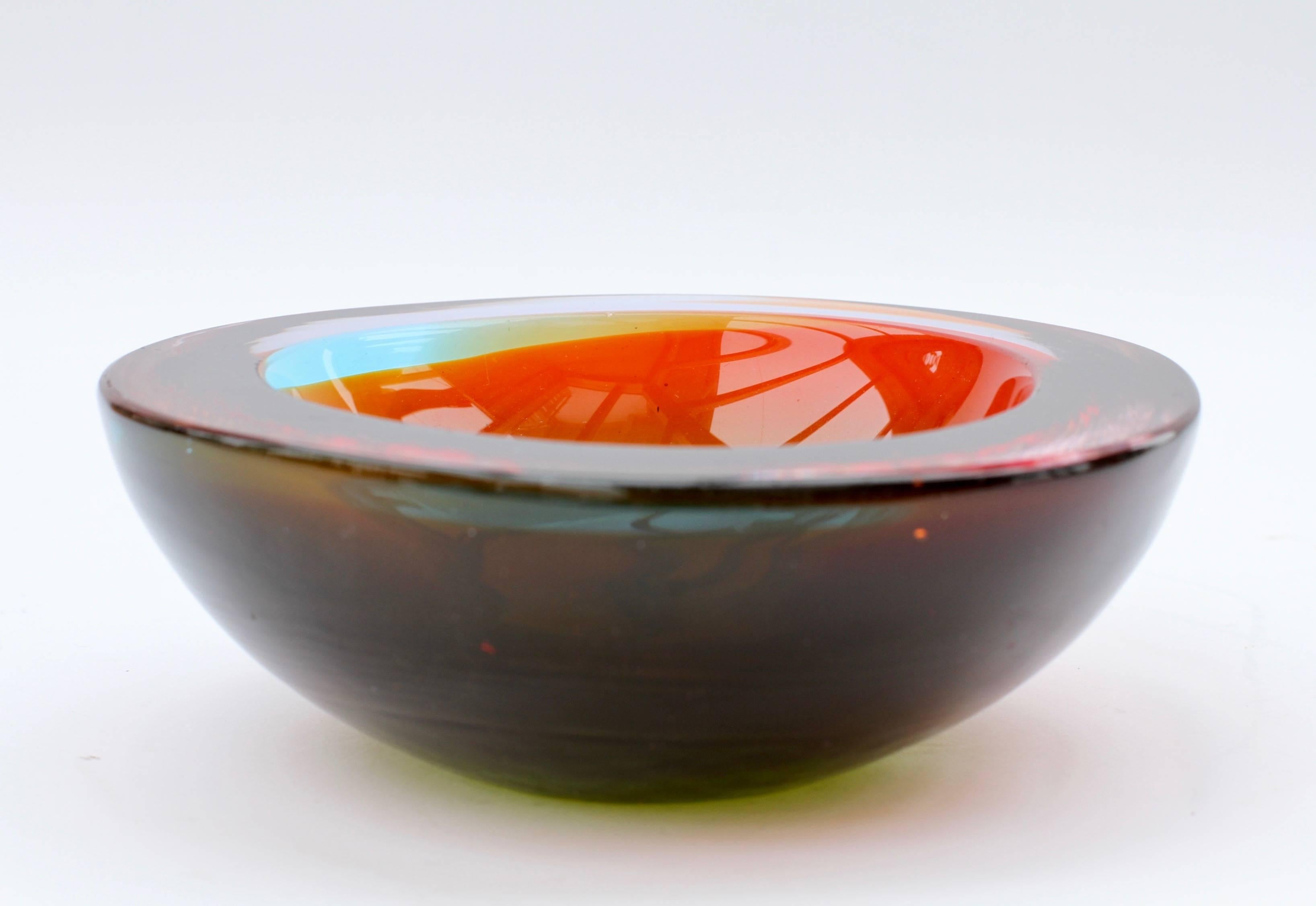 Colorful Italian Murano Glass Geode Bowl, circa 1960s In Good Condition In Landau an der Isar, Bayern