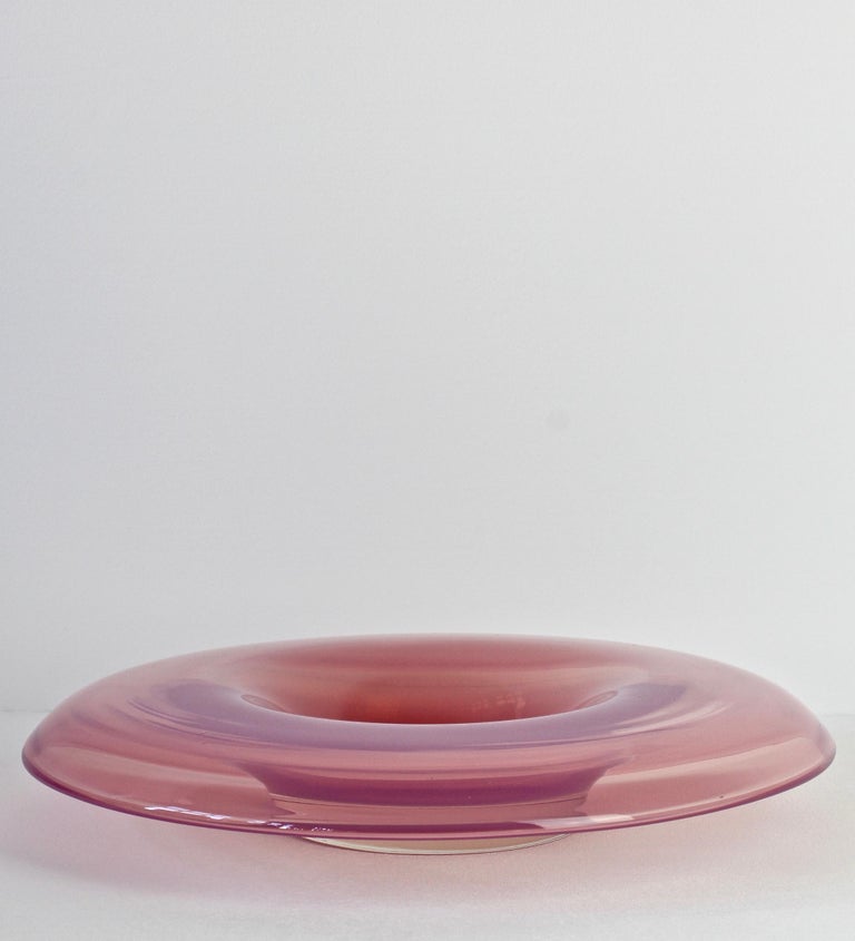 Mid-Century Modern Antonio Da Ros for Cenedese Italian Murano Glass Vibrant Pink Colored Bowl For Sale