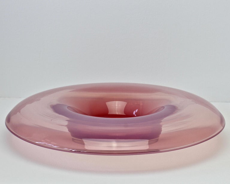 Antonio Da Ros for Cenedese Italian Murano Glass Vibrant Pink Colored Bowl In Good Condition For Sale In Landau an der Isar, Bayern