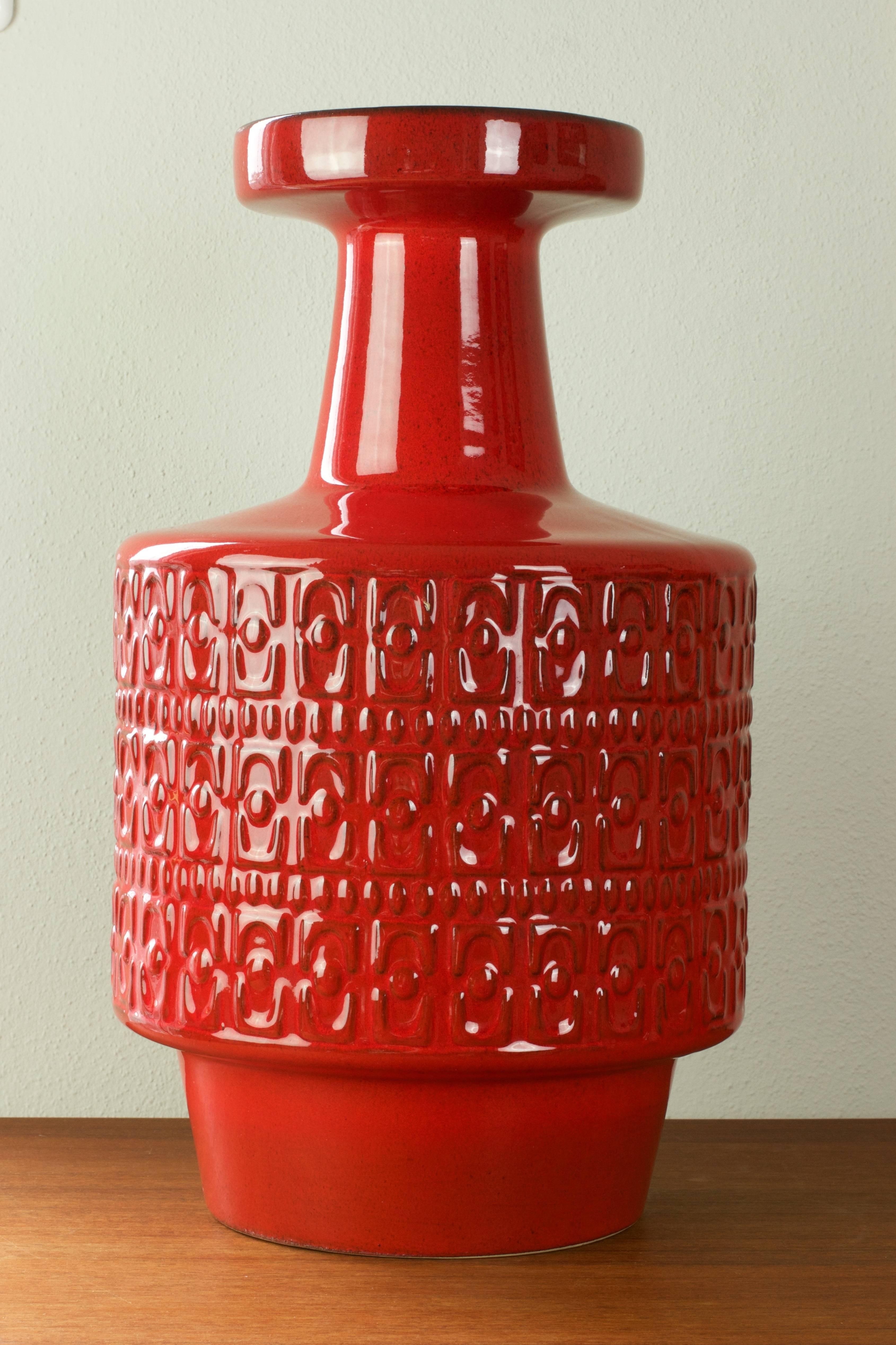 Huge floor vase by Fohr Pottery, Germany, circa 1970. The Company Fohr started producing decorative pottery in the 1950s under Wilhelm Fohr, although they were originally founded in 1859 by Peter Fohr. The vase with it's delightful form, bright red