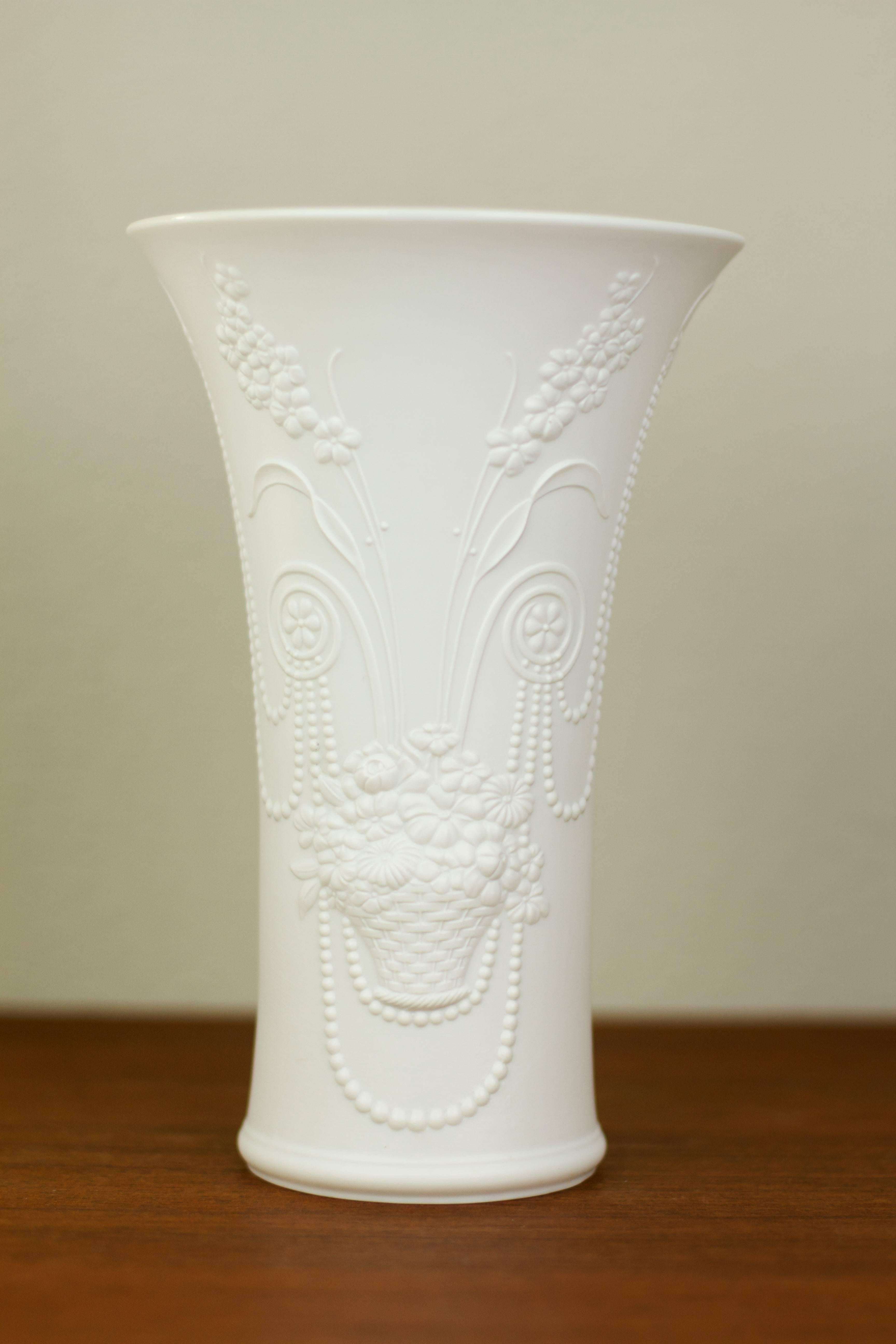Modern Tall Contemporary White Bisque Porcelain Vase by Manfred Frey for Kaiser Germany