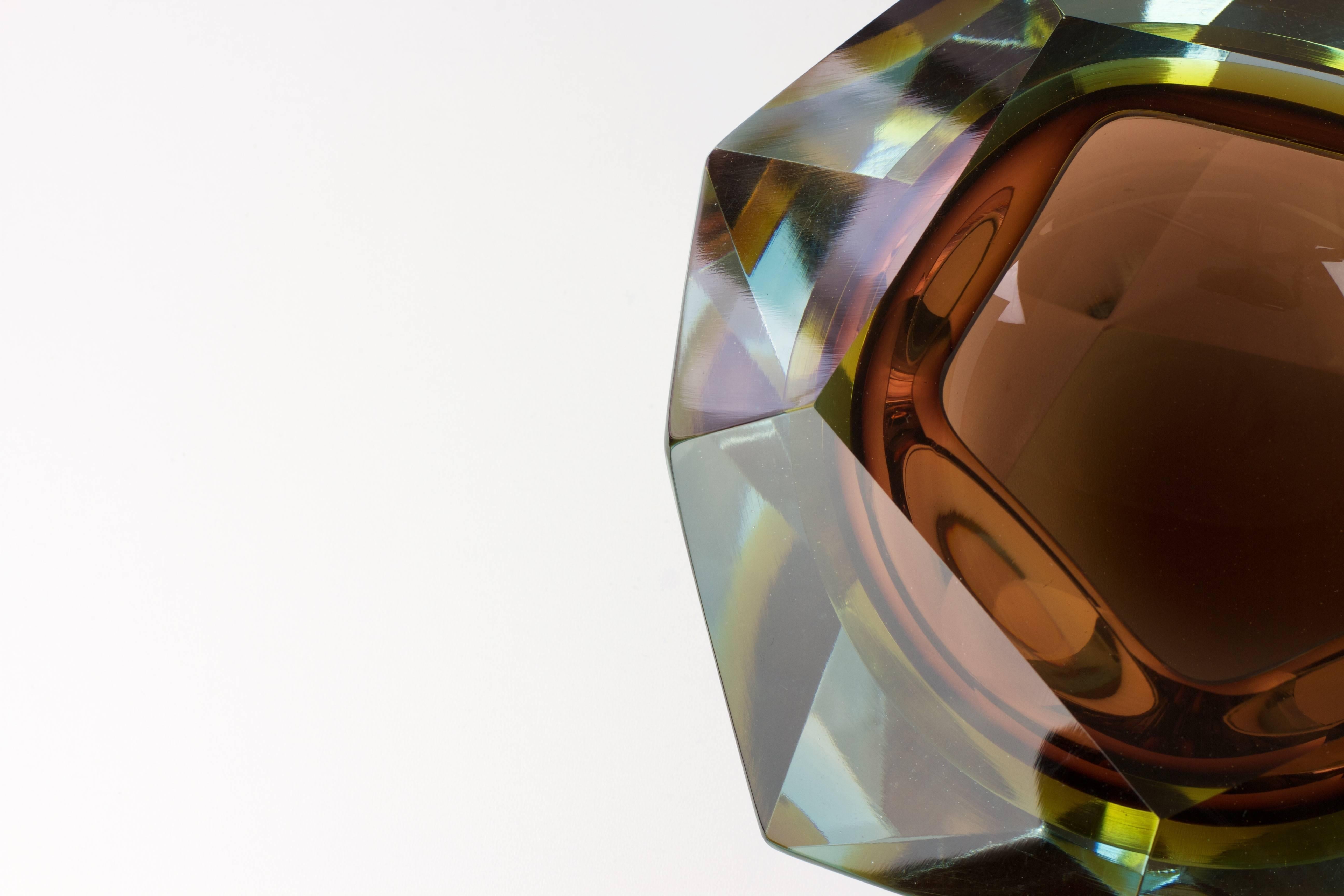 Large Italian Diamond Cut Faceted Murano Glass Centerpiece Bowl by Mandruzzato 1