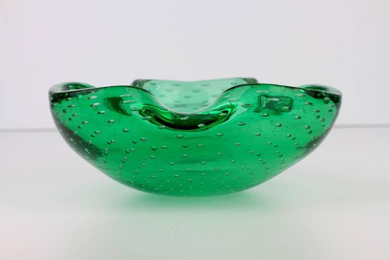 Large 1950s Green Murano Bubble Glass Bowl Attributed to Carlo Scarpa