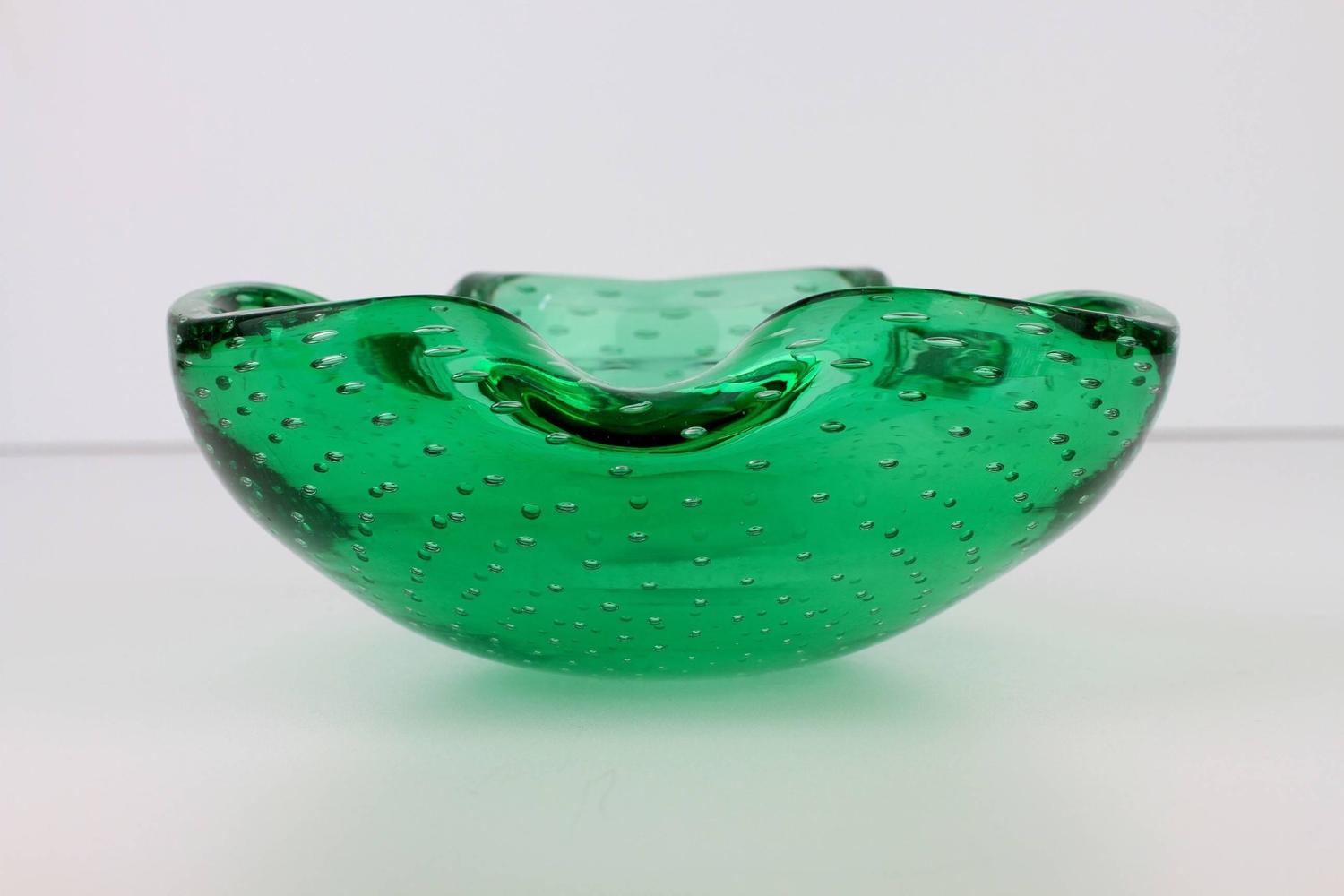 Large 1950s Green Murano Bubble Glass Bowl Attributed to Carlo Scarpa